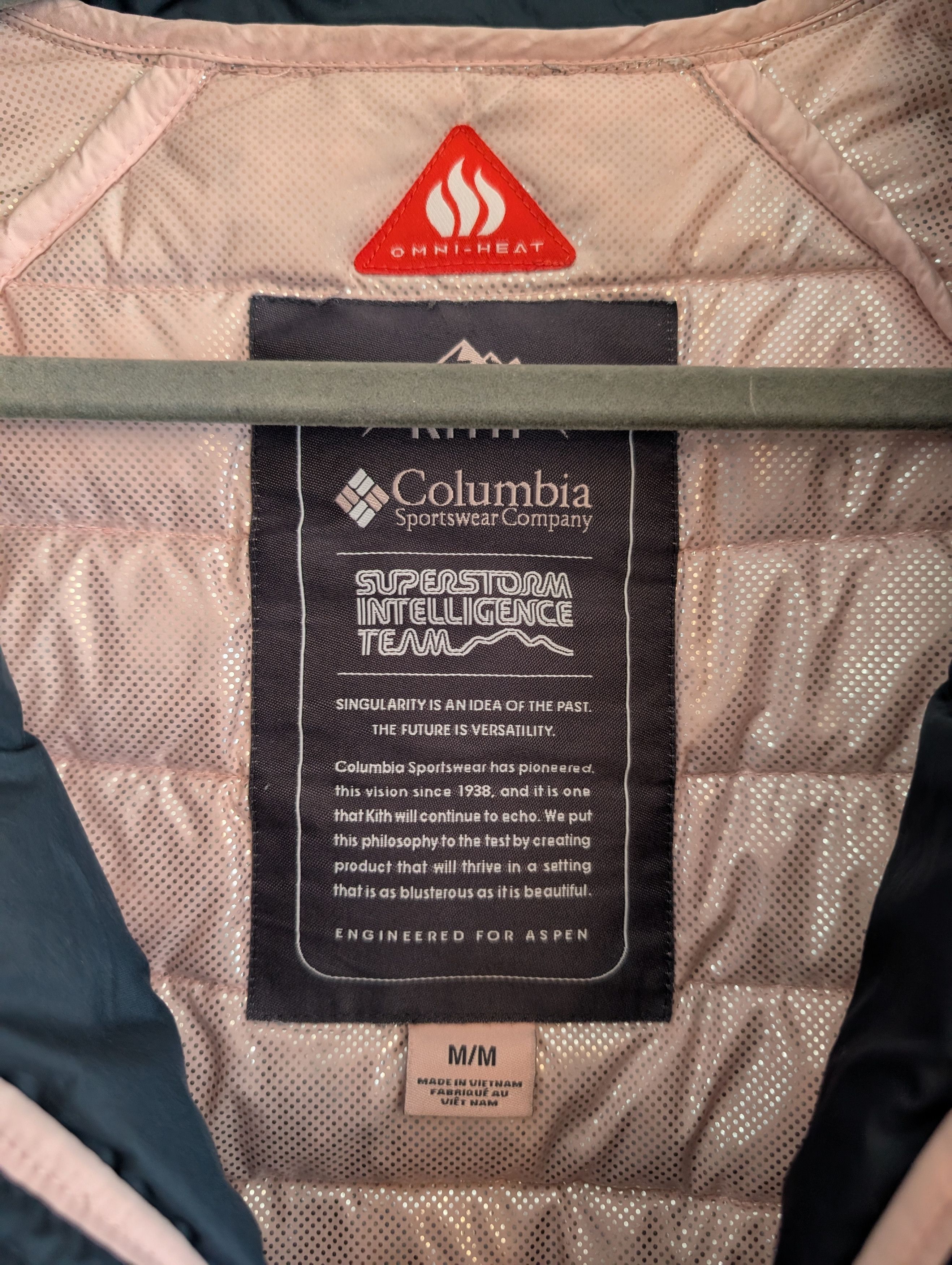 Kith Kith X Columbia Size US M / EU 48-50 / 2 - 8 Thumbnail