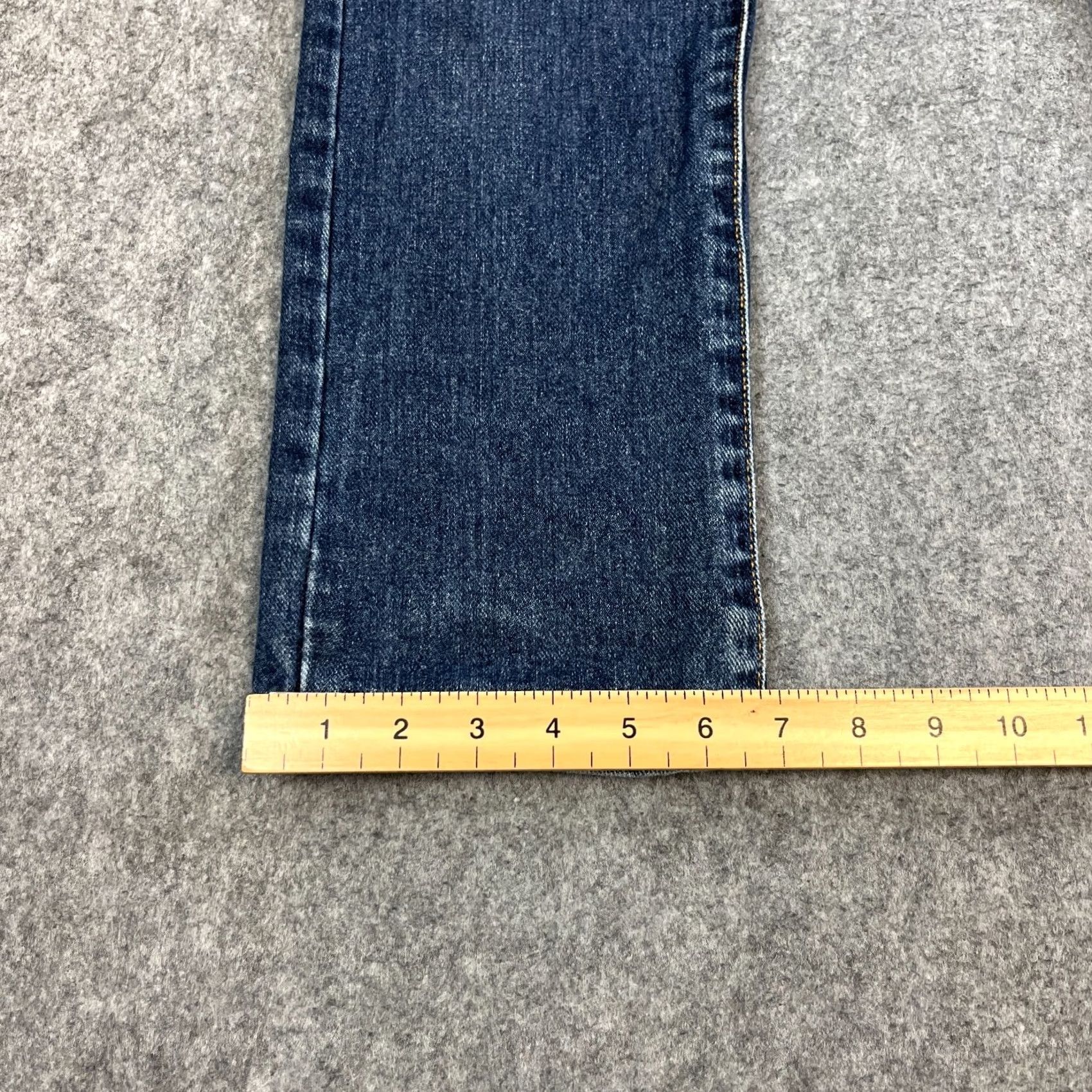 Calvin Klein Calvin Klein Womens Jeans Mom High Waist Tapered 27 32 UK 8 Dark Wash VTG Denim 5-Pocket Blue Shoes? Size 30" / US 8 / IT 44 - 3 Thumbnail
