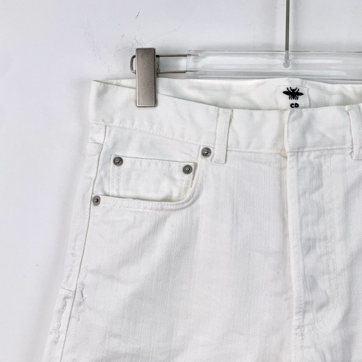 Dior Dior White Bee Embroidered Cotton Denim Pants K26WX Size 25" / US 0 / IT 36 - 3 Thumbnail