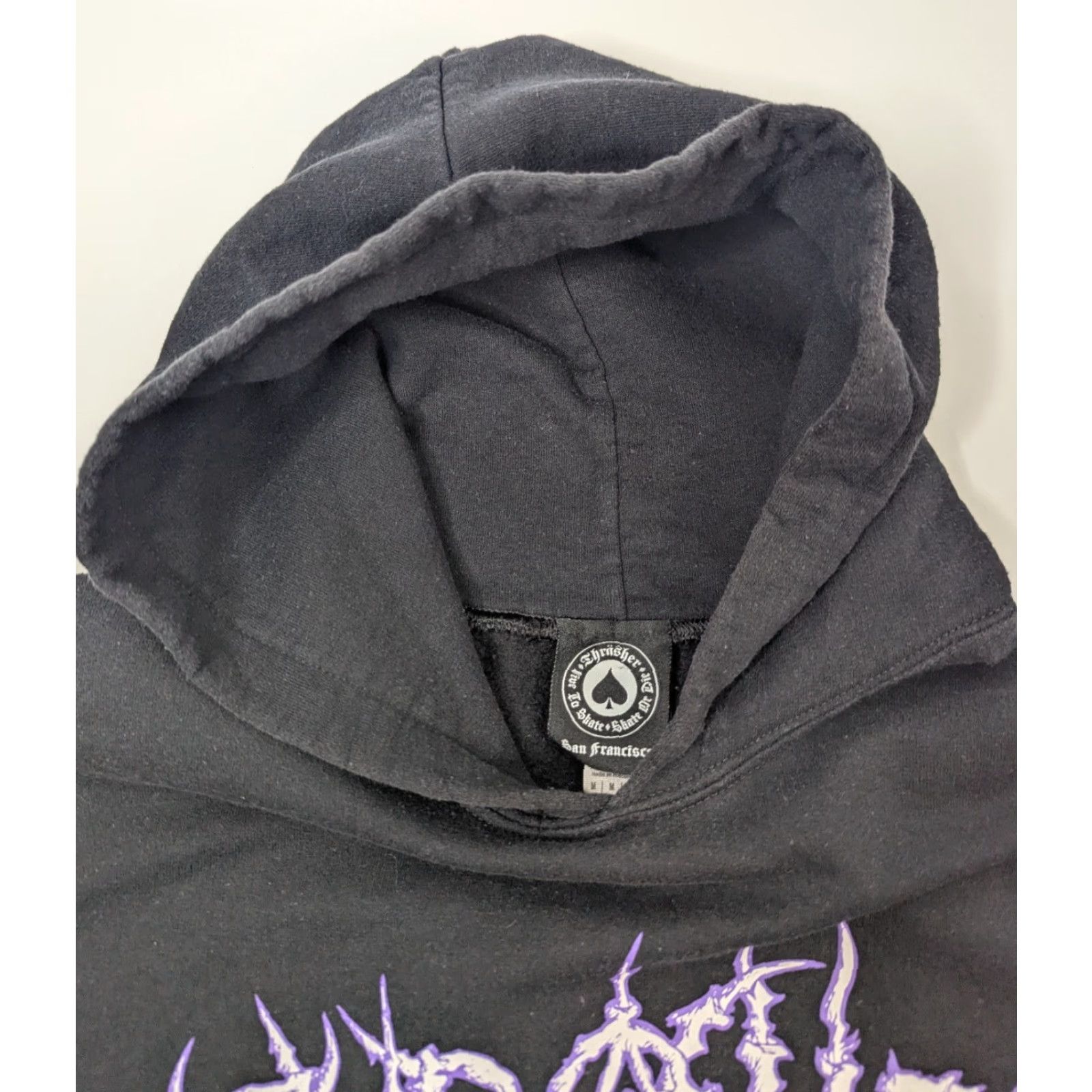 Thrasher Thrasher Magazine Thorns Logo Pullover Hoodie Black Size Medium Men Shirt? Size US M / EU 48-50 / 2 - 7 Thumbnail