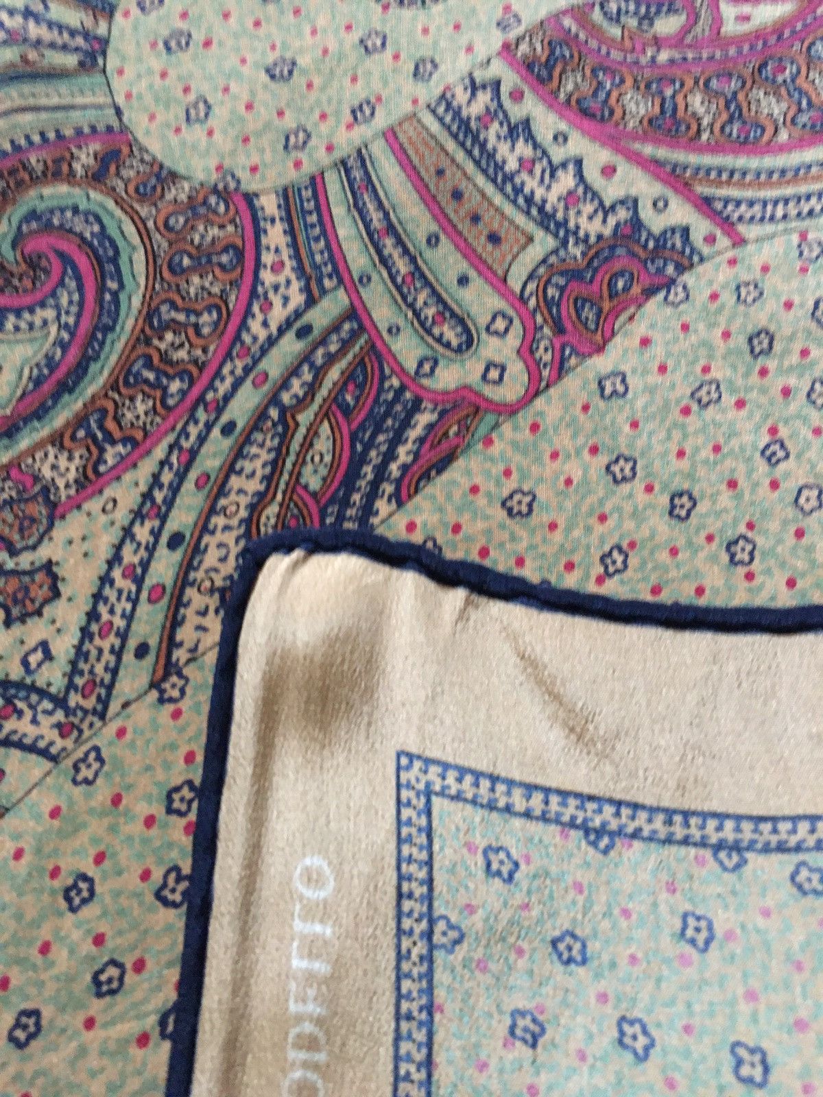 Other CODELLO Tigers Paisley Designer Silk Scarf Size ONE SIZE - 7 Thumbnail