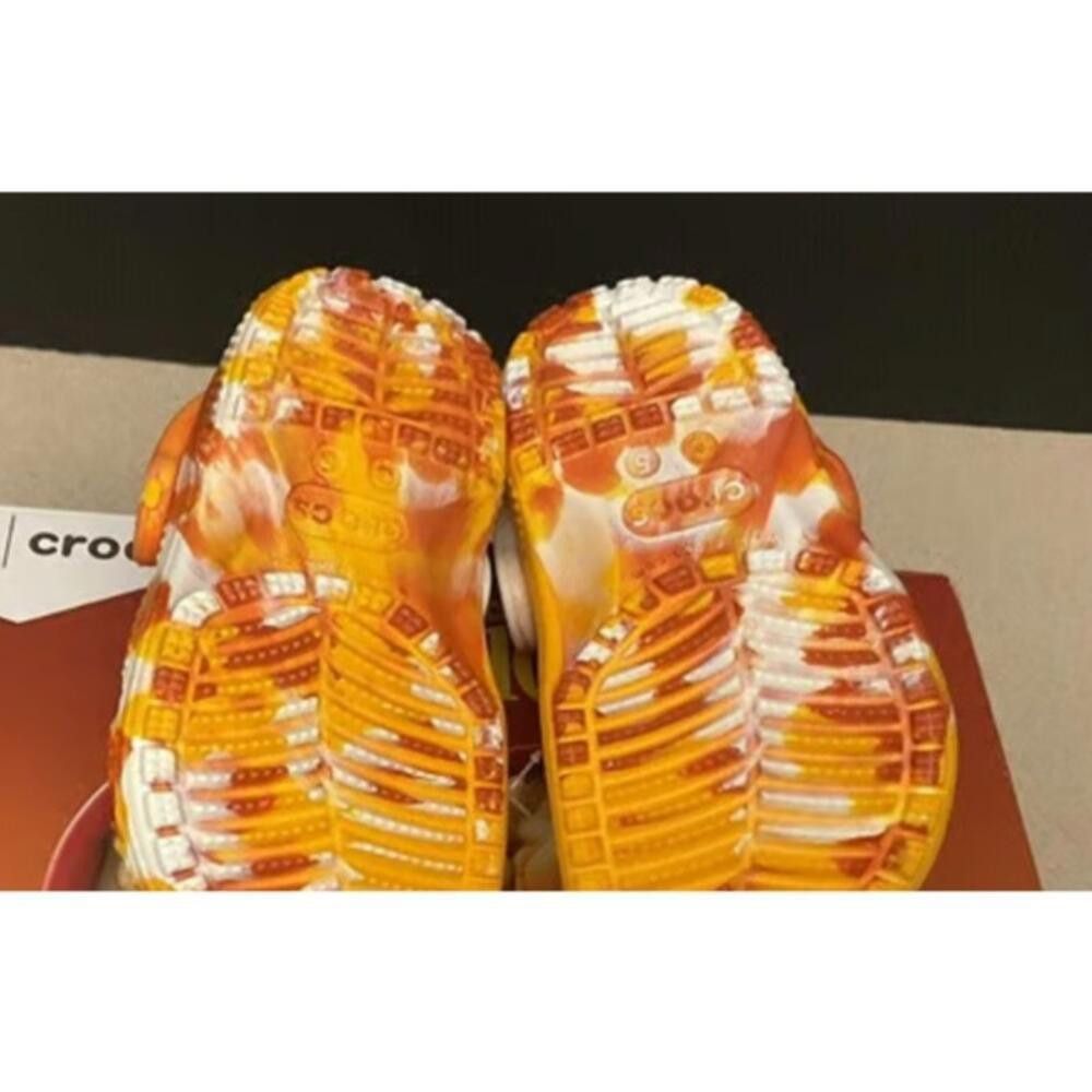 Crocs Crocs Honey Nut Cheerios Clogs SZ 5C New + Novelty Socks Size US 5 / EU 37 - 6 Thumbnail