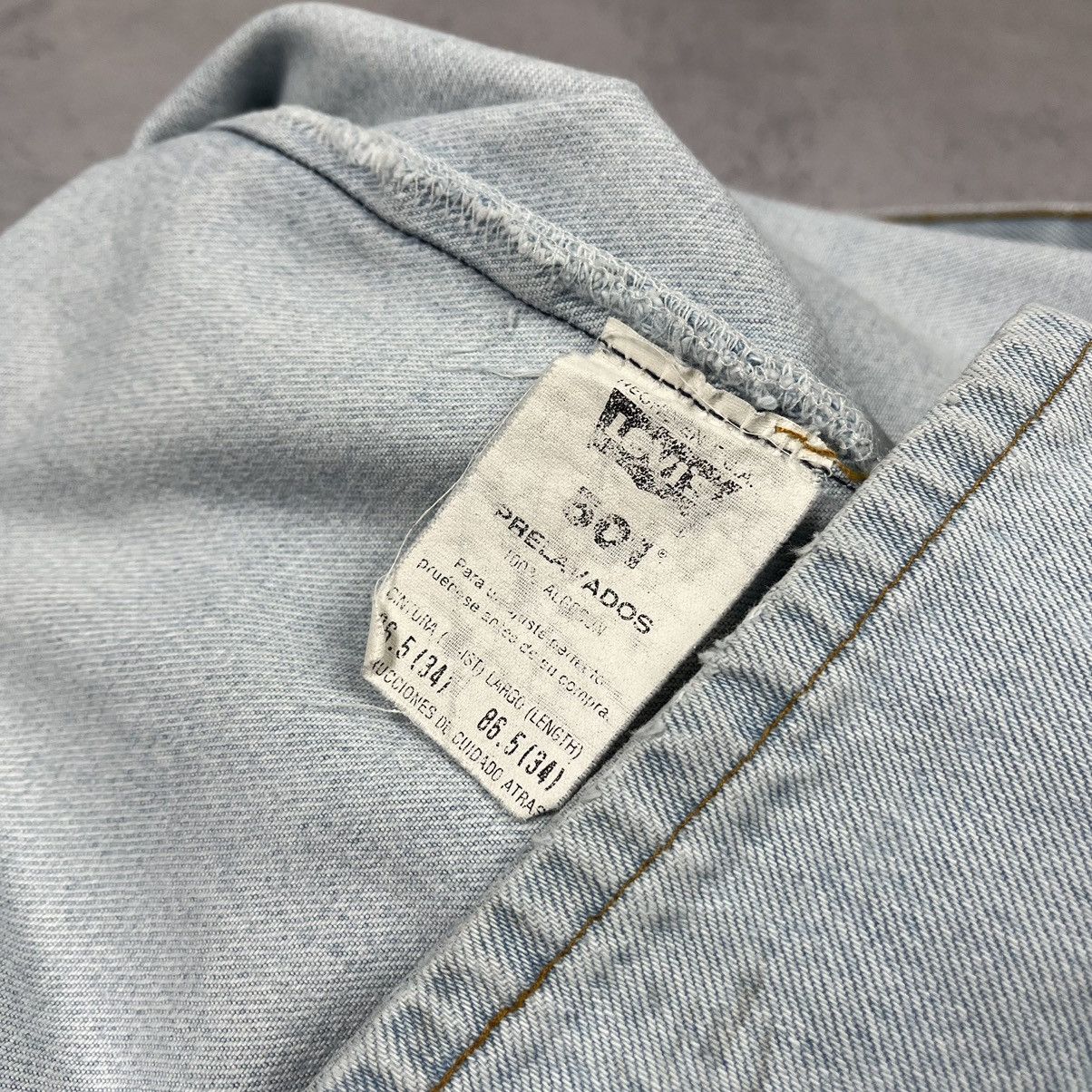 Levi's Vintage Levi’s 501 baby blue made in USA jeans 1993 Size US 34 / EU 50 - 15 Thumbnail