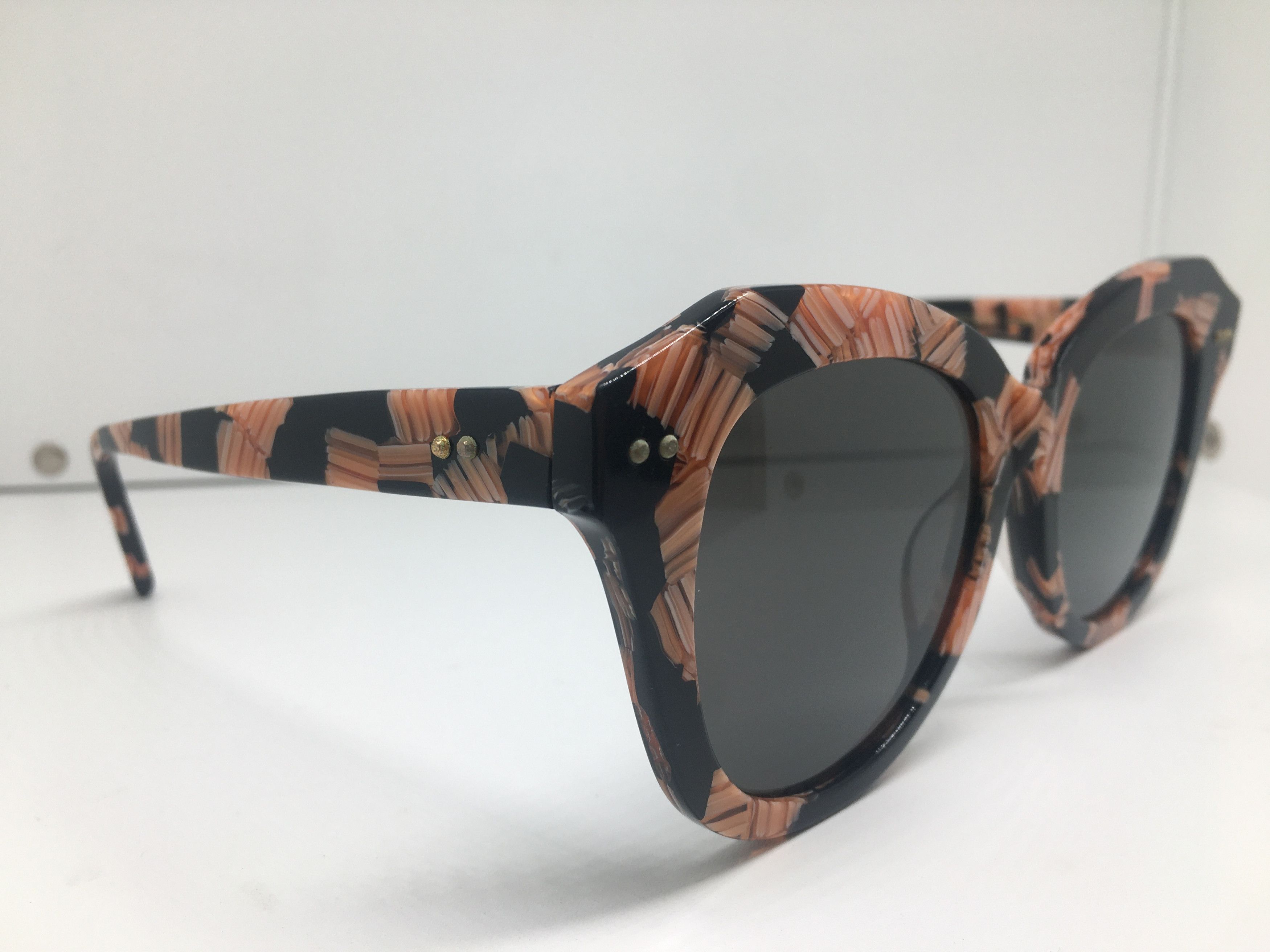 Gentle Monster Gentle Monster Luck and Fate Oversize Sunglasses Frame Size ONE SIZE - 2 Thumbnail