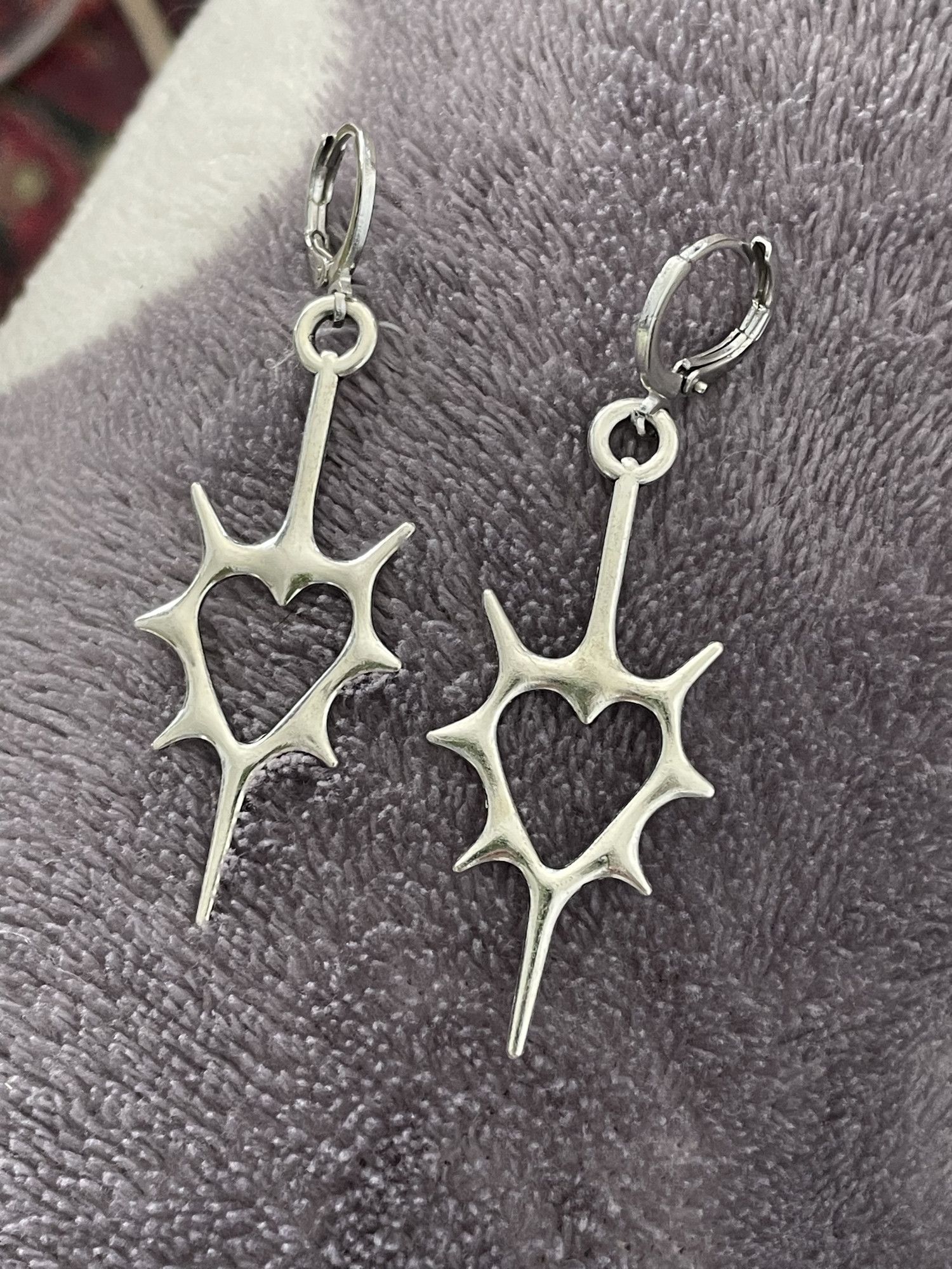 Designer × Japanese Brand × Jewelry Hollow Thorns Love Earring Size ONE SIZE - 6 Thumbnail