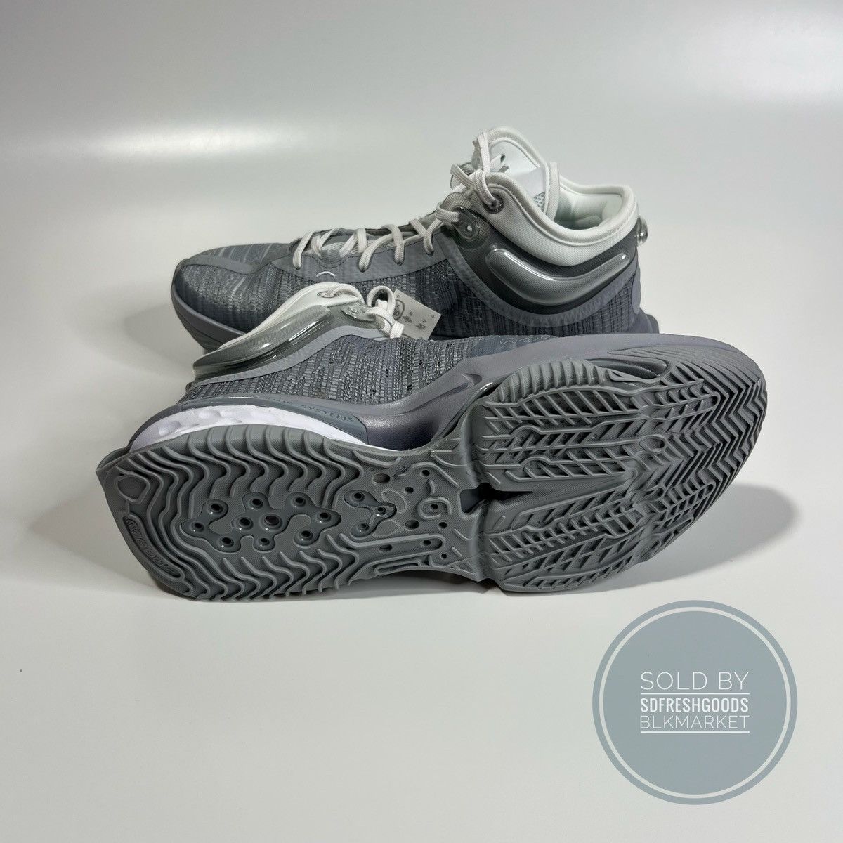 Nike Nike Air Zoom GT Jump 2 Wolf Grey Basketball Shoes 9 Size US 9 / EU 42 - 5 Thumbnail