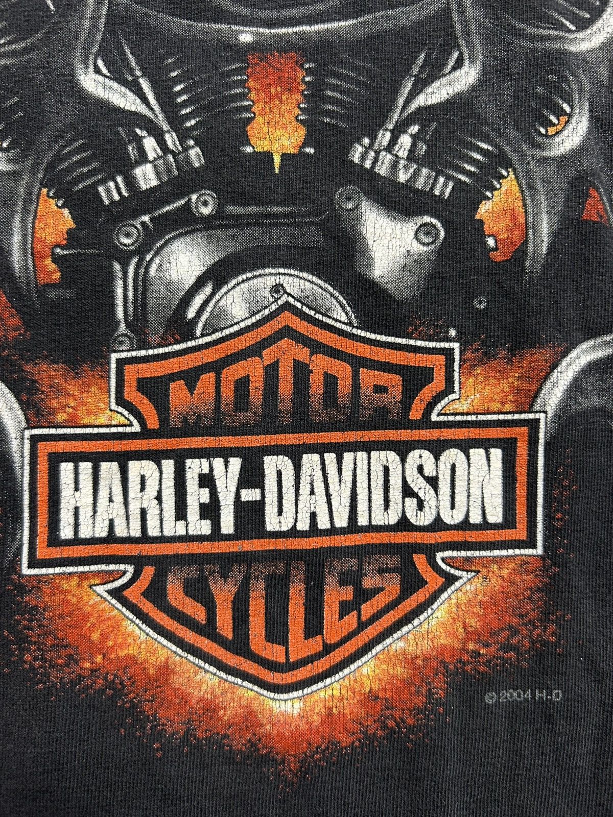 Vintage Vintage Y2K Harley Flames Engine Tee Made in Canada 2004 Size US XL / EU 56 / 4 - 3 Thumbnail