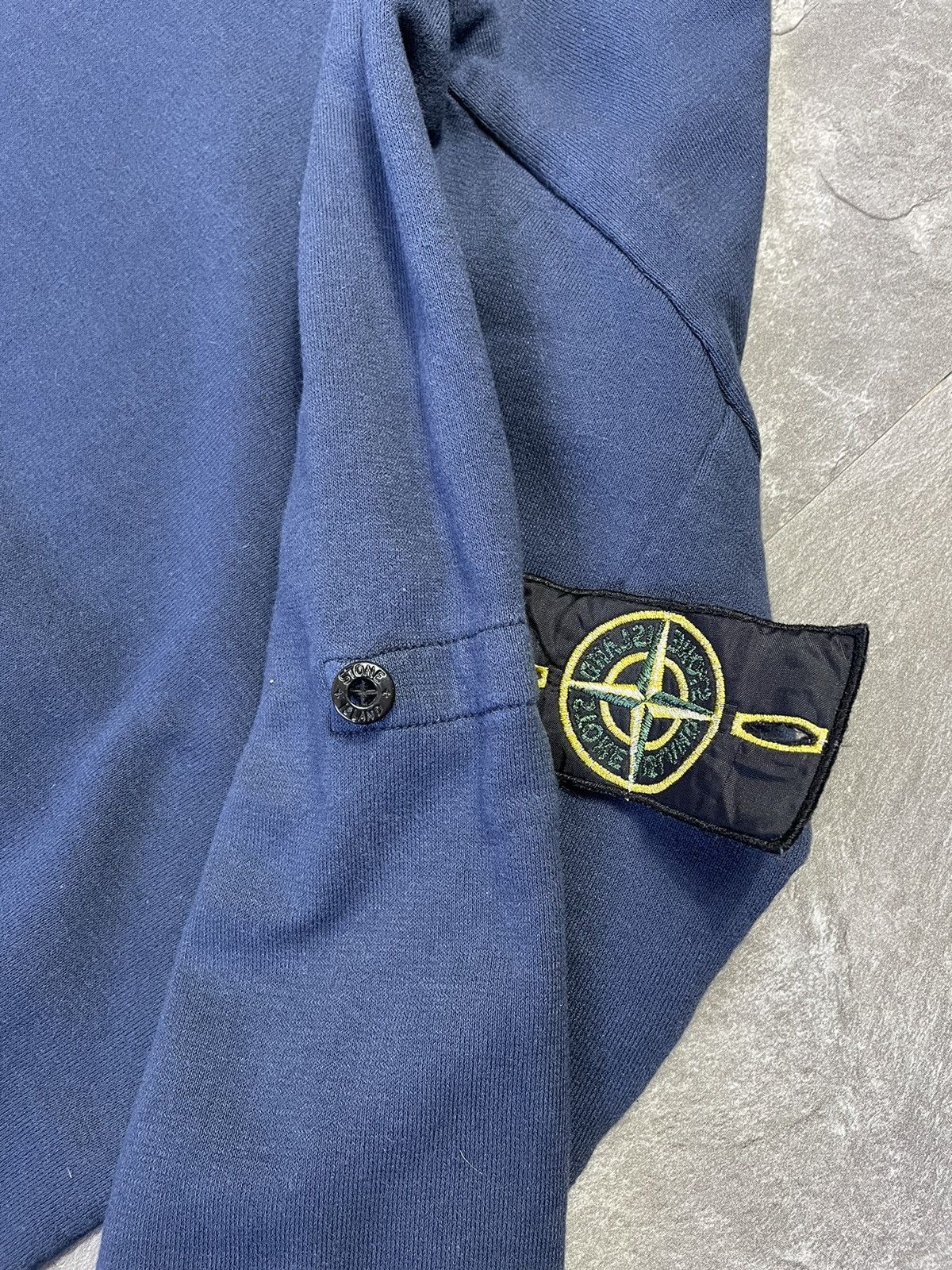 Stone Island Vintage Stone Island Patch Logo Cotton Sweatshirt Luxury Y2k Size US XL / EU 56 / 4 - 3 Thumbnail
