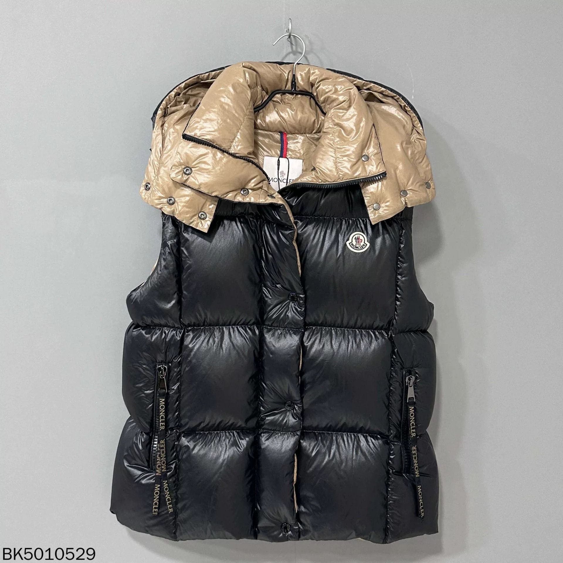 Moncler Moncler Parana Black Gold Down Vest Size US S / EU 44-46 / 1 - 1 Thumbnail