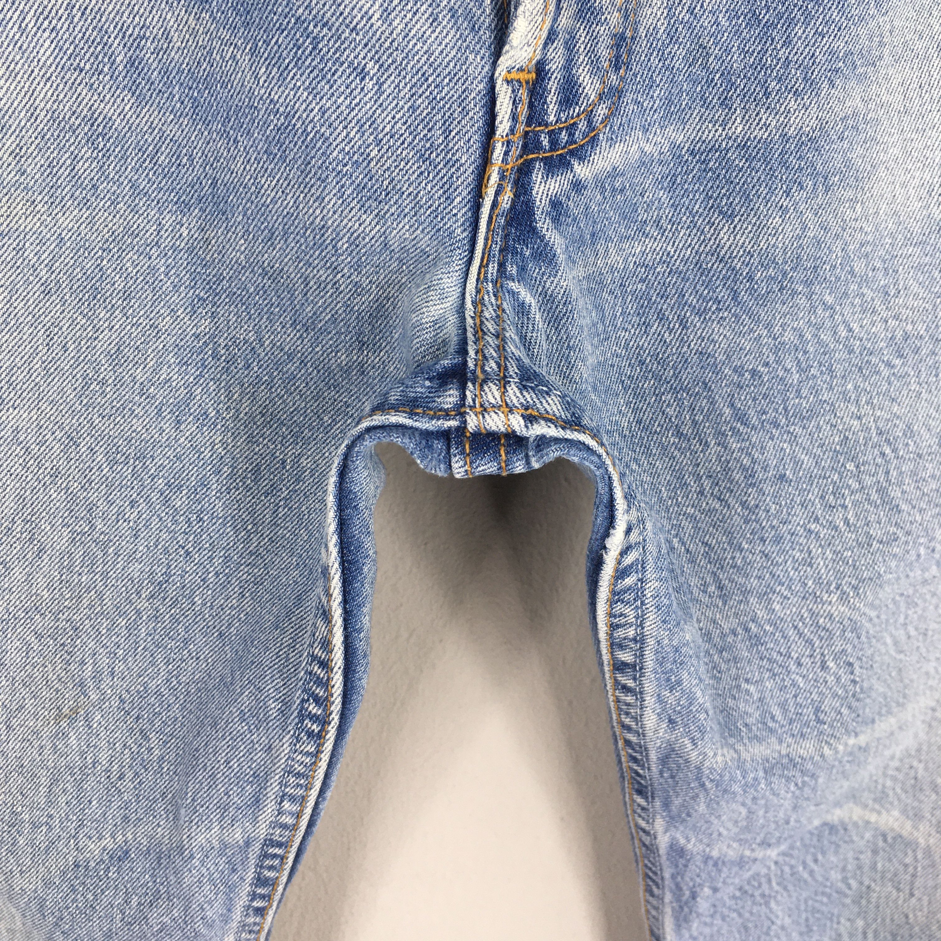 Levi's Size 34x30 Vintage 90s Levi's 501 Distressed Jeans S1430 Size US 34 / EU 50 - 7 Thumbnail