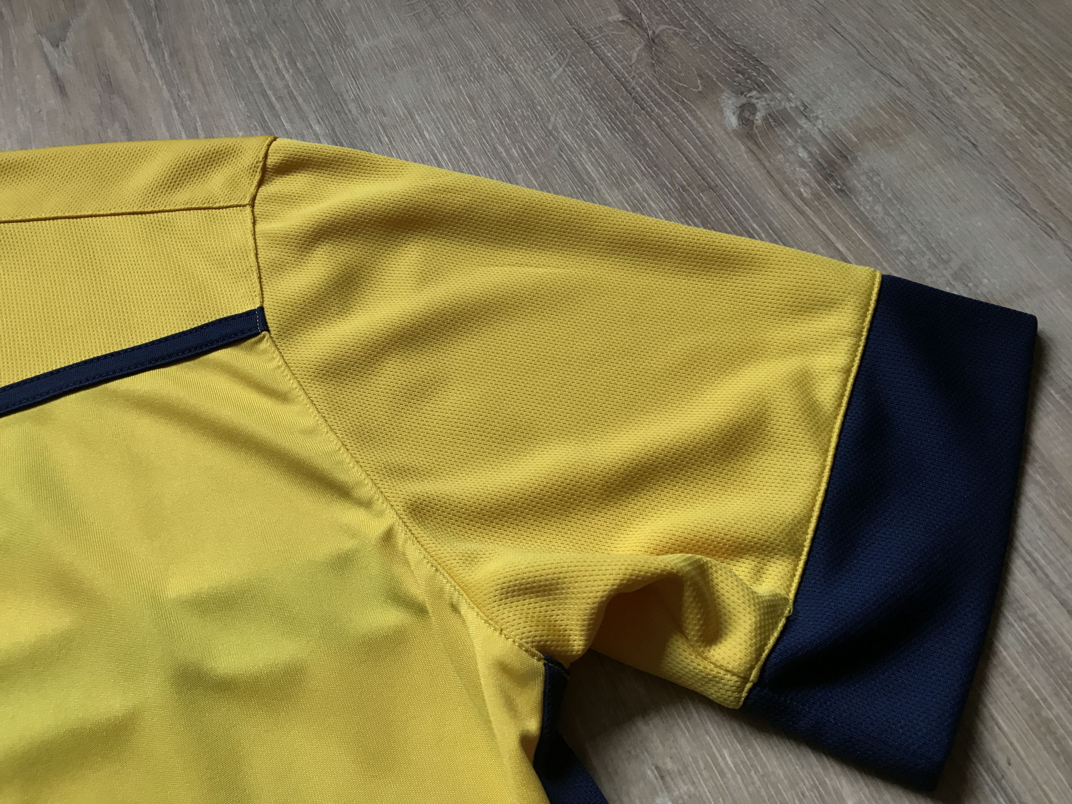 Vintage Vintage Avec Scunthorpe United Football Shirt Size US M / EU 48-50 / 2 - 8 Thumbnail