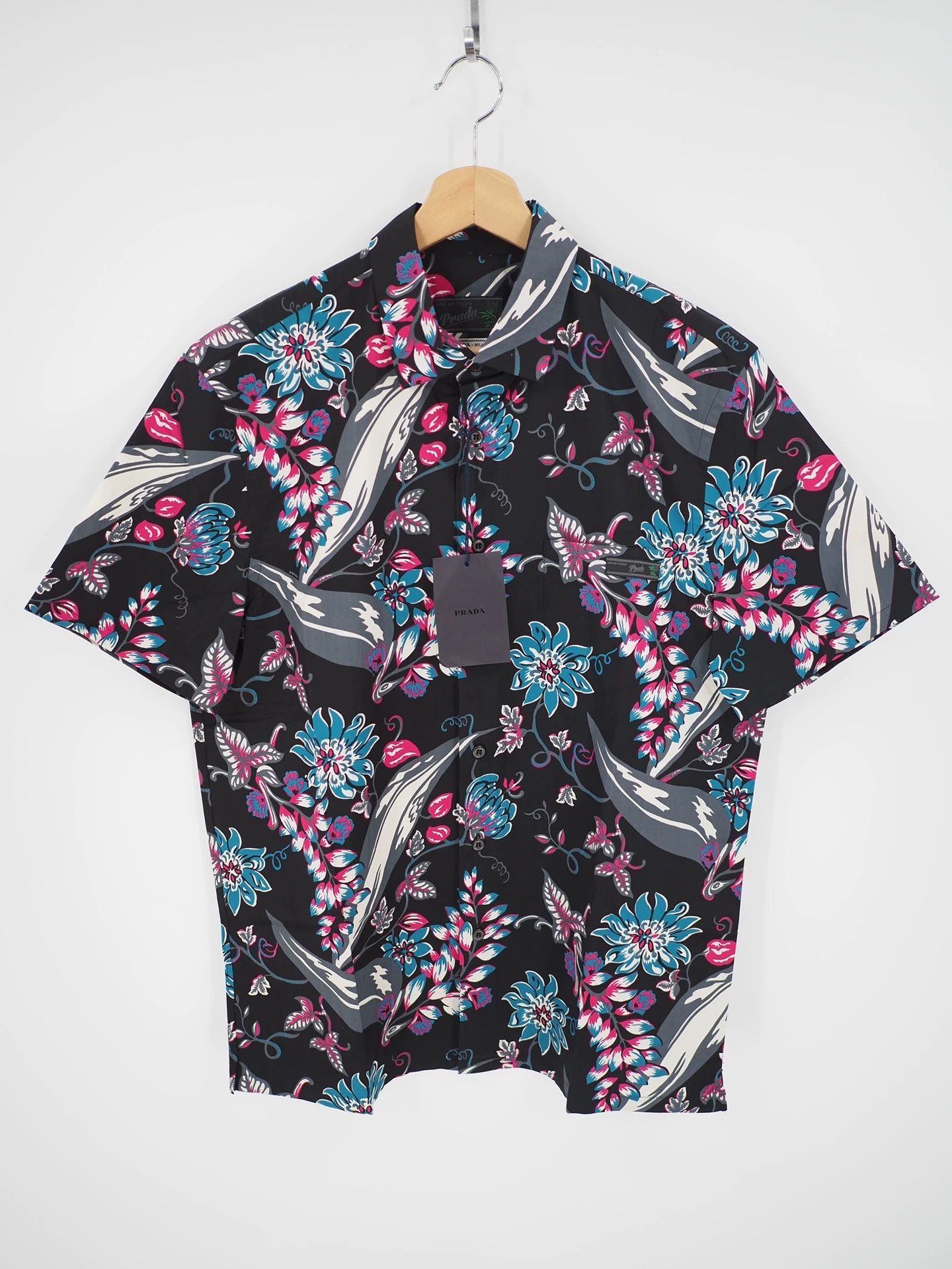 Prada PRADA runway-style black floral Hawaiian short-sleeved shirt Size US L / EU 52-54 / 3 - 1 Thumbnail