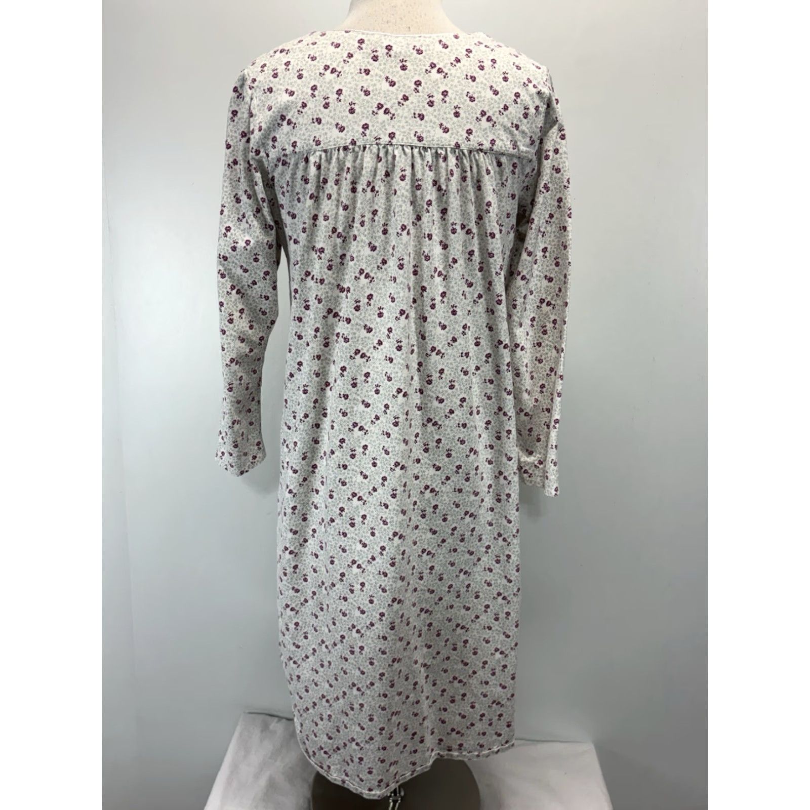 Vintage Eileen West Nightgown Long Sleeve Floral Midi Cotton Lace Trim White S Size S / US 4 / IT 40 - 3 Thumbnail