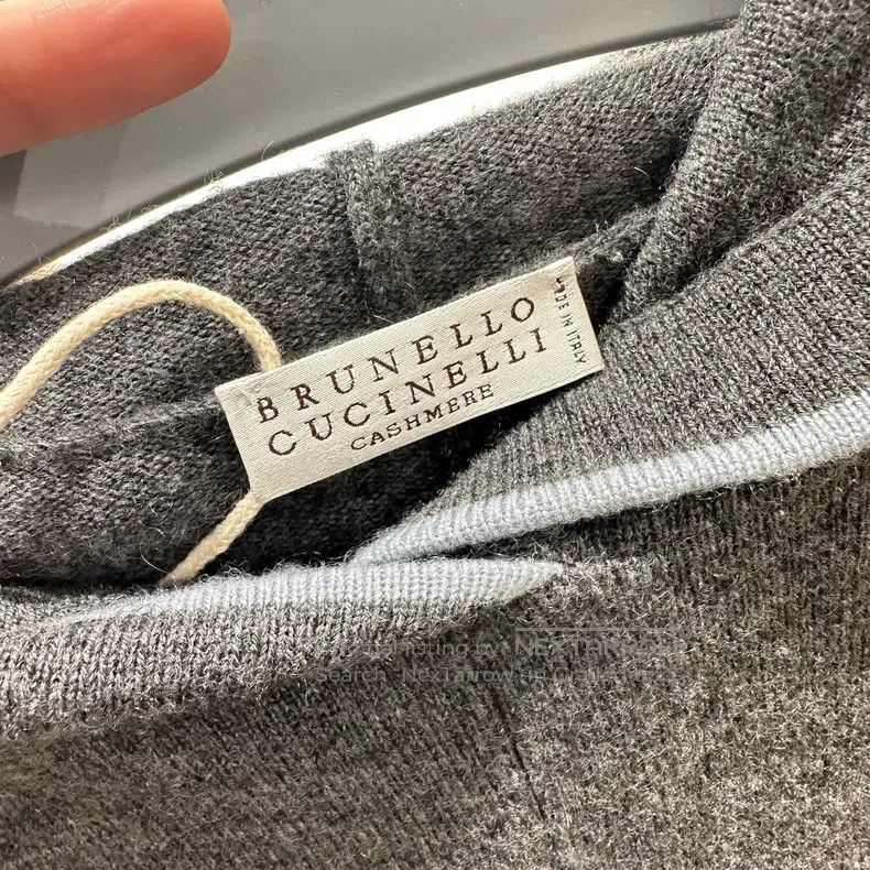 Brunello Cucinelli Brunello Cucinelli Cashmere hooded cloak Size S / US 4 / IT 40 - 3 Thumbnail