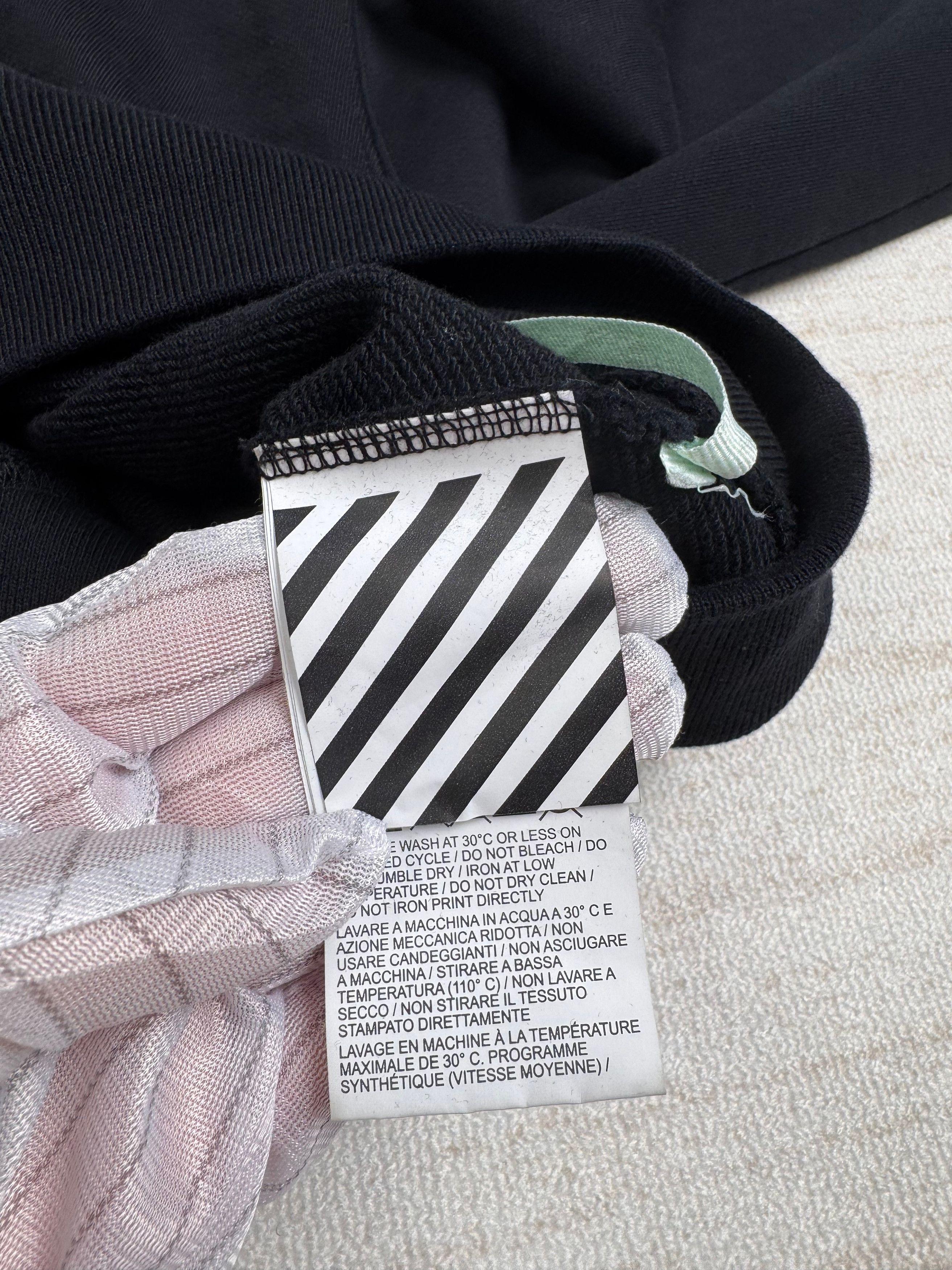 Off-White OFF-WHITE Logo Printed Cropped Sweatshirt Hoodie In Black Size S / US 4 / IT 40 - 9 Thumbnail
