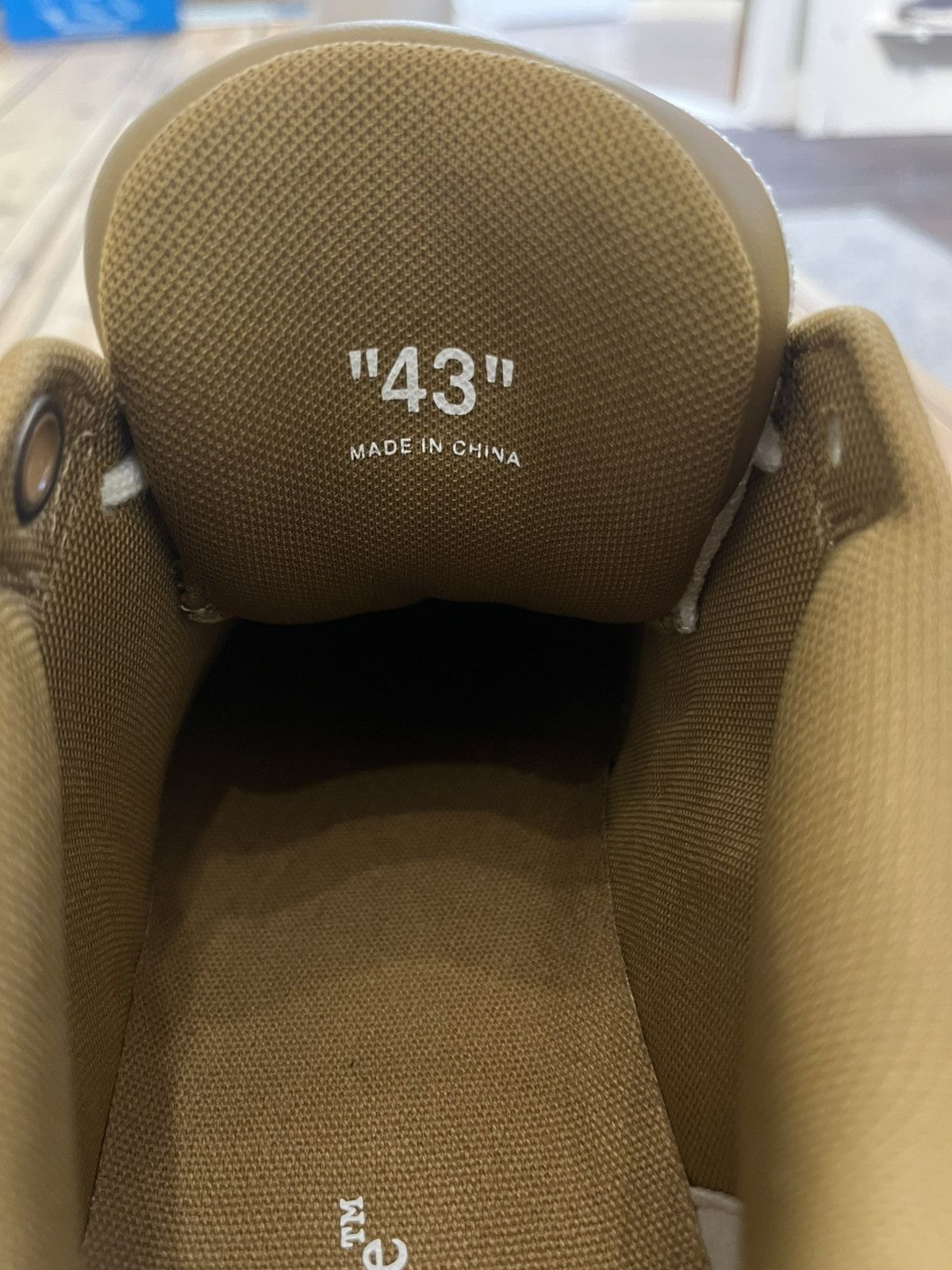 Off-White Off-White Out of Office 'Light Brown' Size US 10 / EU 43 - 6 Thumbnail