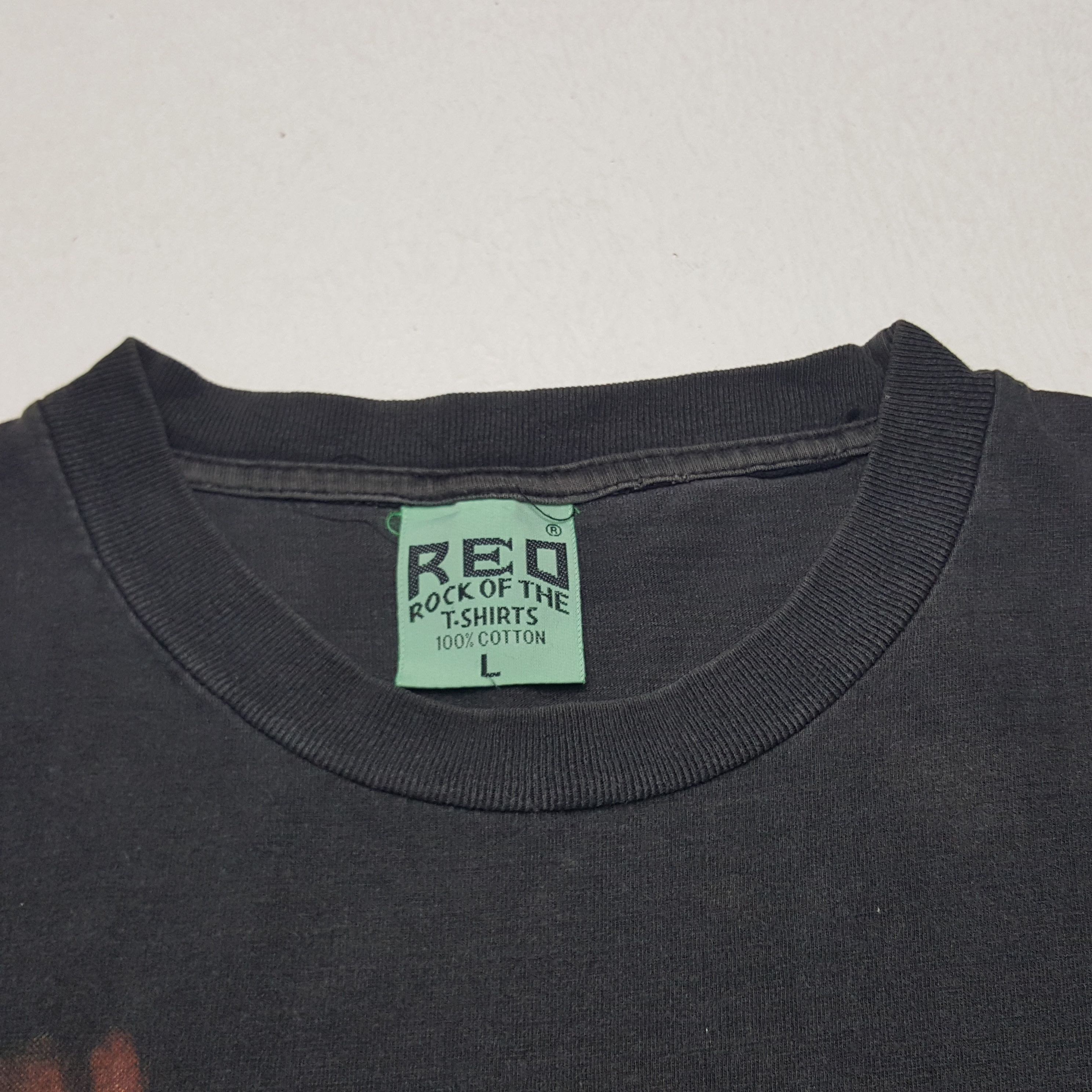 Vintage Vintage Titanic American Romantic Movie Tshirt Size US L / EU 52-54 / 3 - 5 Thumbnail