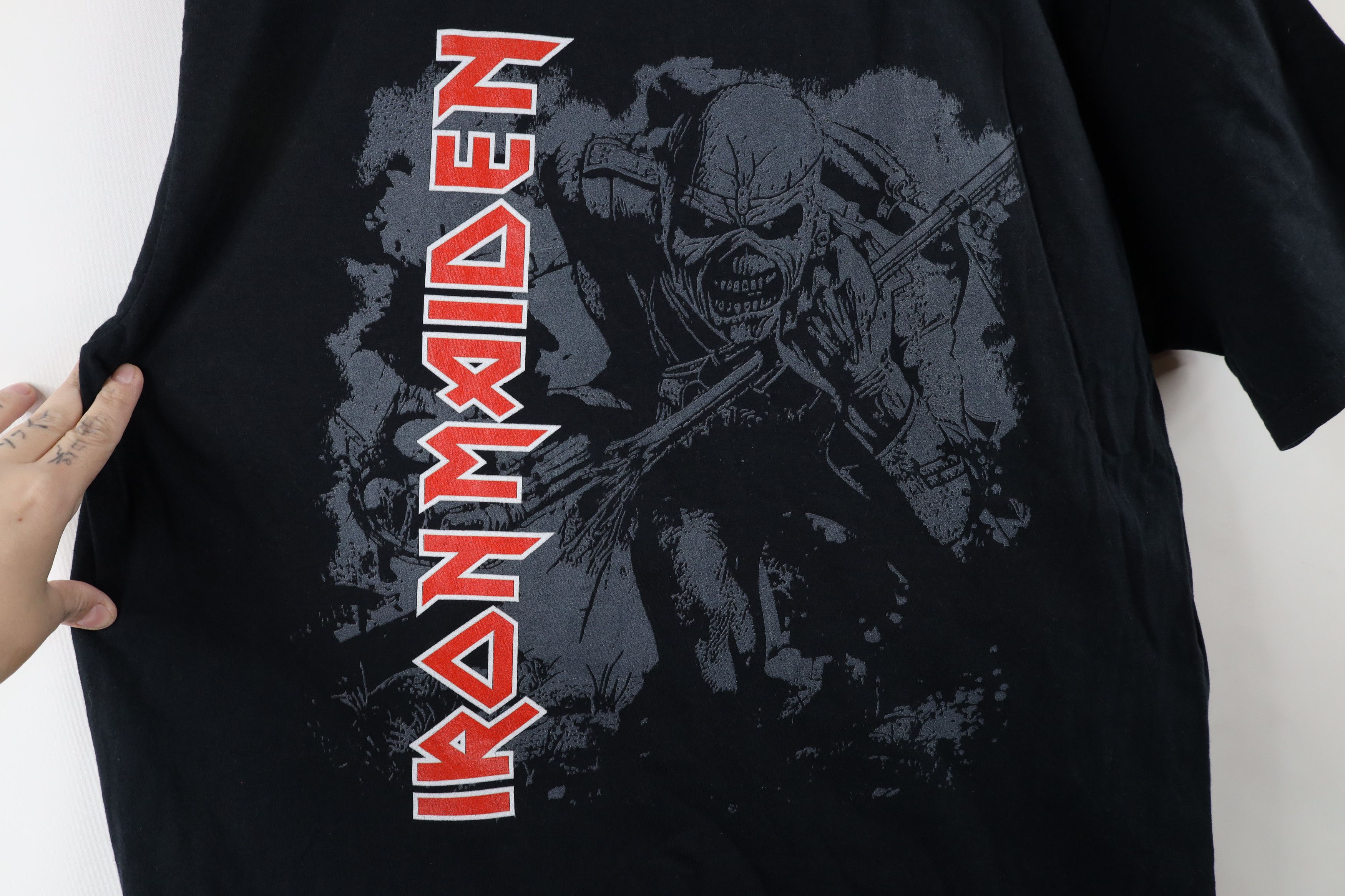 Vintage Retro Spell Out Iron Maiden Band Short Sleeve T-Shirt Black Size US L / EU 52-54 / 3 - 4 Thumbnail