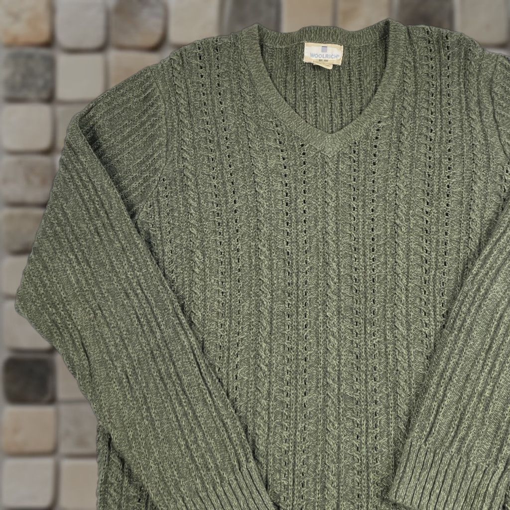 Vintage VINTAGE Woolrich Sweater Mens Medium Green Ramie V Neck Pullover Golf Hiking Outdoor Size US M / EU 48-50 / 2 - 1 Thumbnail
