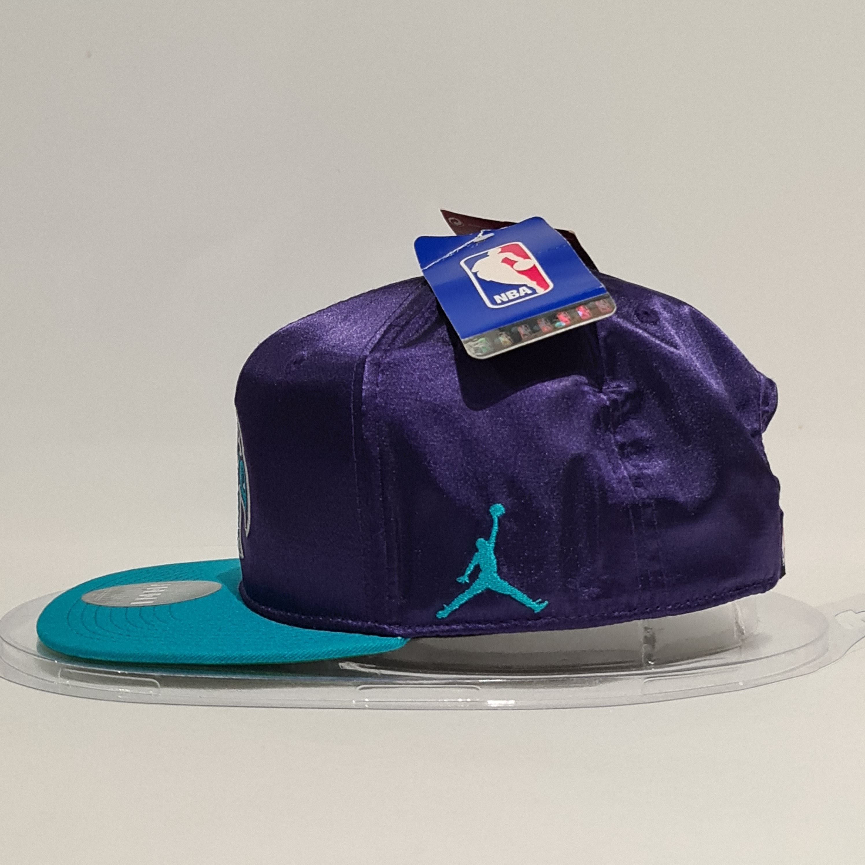 Jordan Brand Jordan Cap Snapback 'Charlotte Hornets' Satin Purple/Blue Size ONE SIZE - 3 Thumbnail