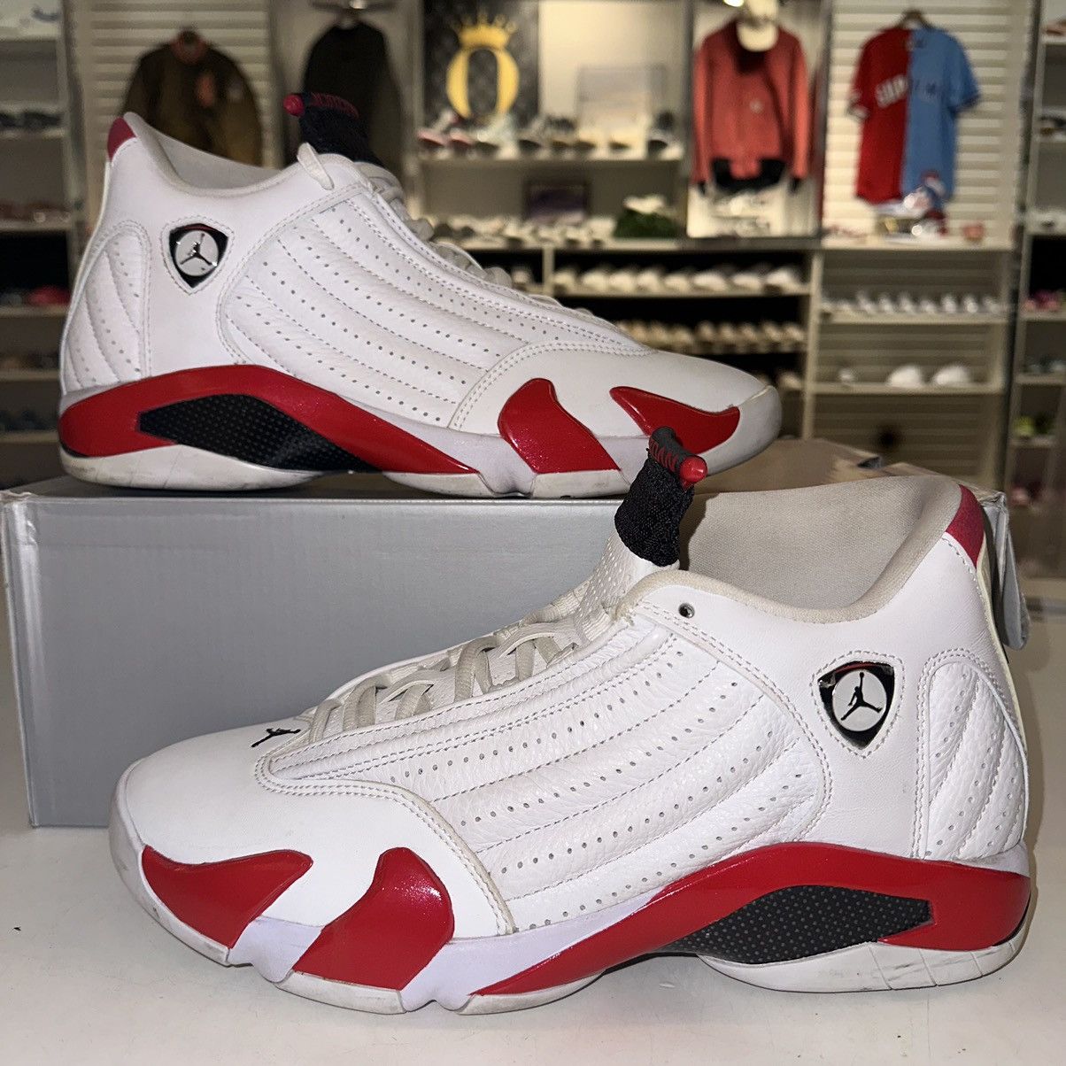 Pre-owned Jordan Brand Size 9 - Air Jordan 14 Retro Candy Cane 2019 Red White Shoes