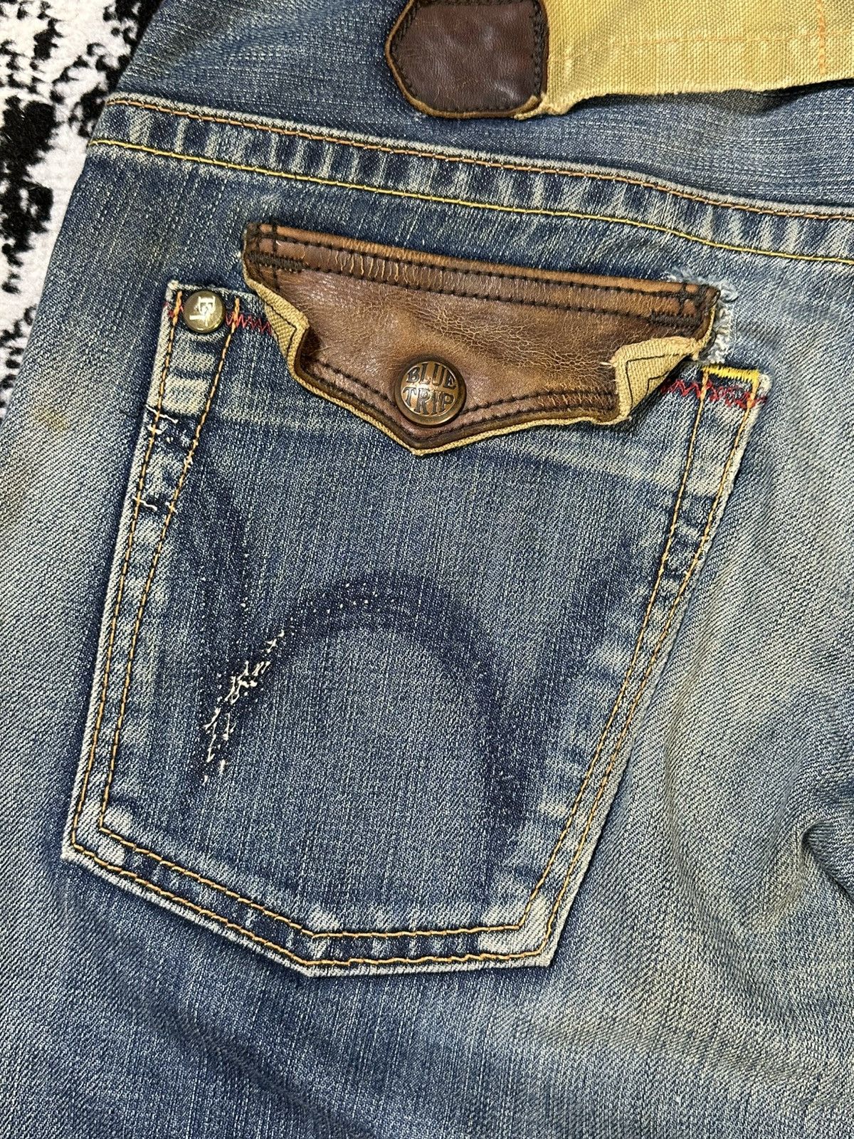Edwin Flare Edwin Bucke Back Blue Trip Mud Wash Denim 30X32 Size US 30 / EU 46 - 14 Thumbnail