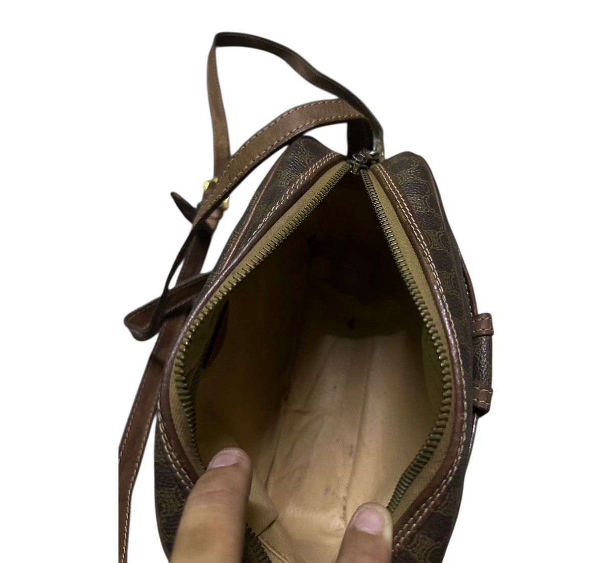Celine vintage Celine Macadam monogram pattern shoulder bag Size ONE SIZE - 6 Thumbnail