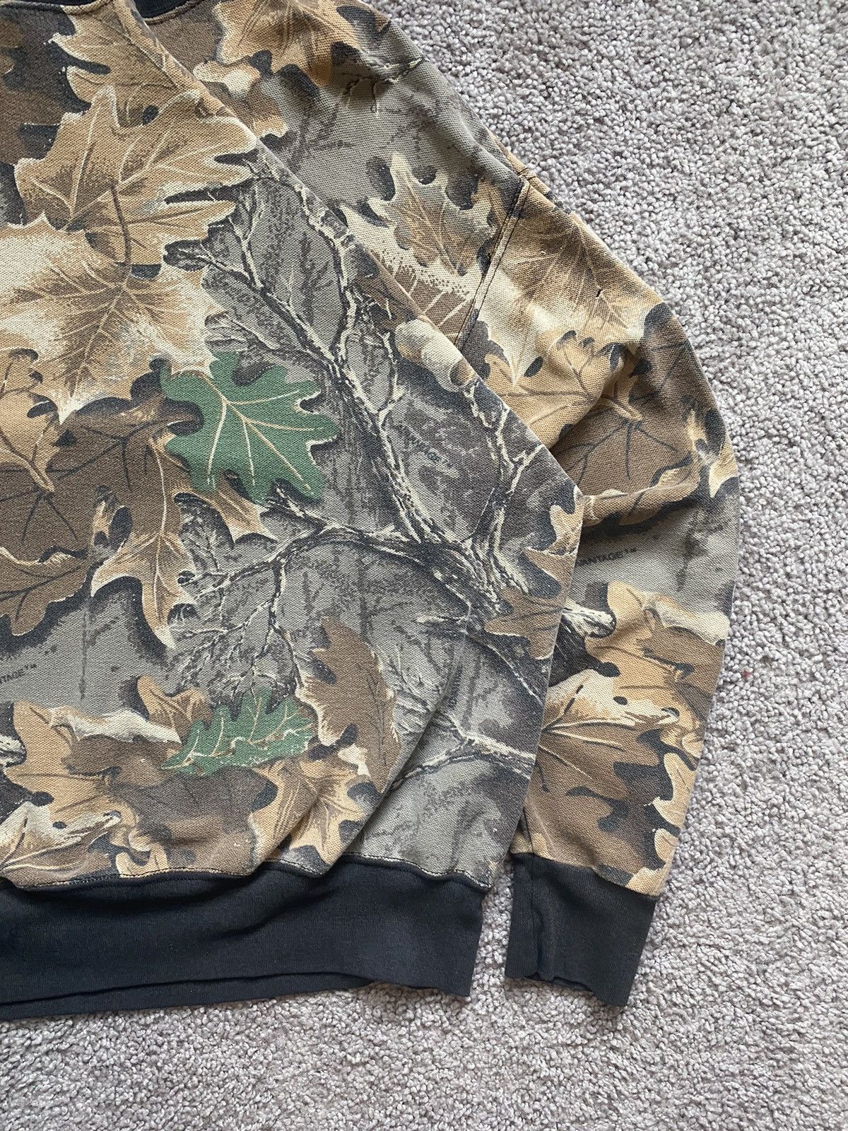 Vintage Vintage Crazy 90s Realtree Camo Sweatshirt Size US M / EU 48-50 / 2 - 4 Thumbnail