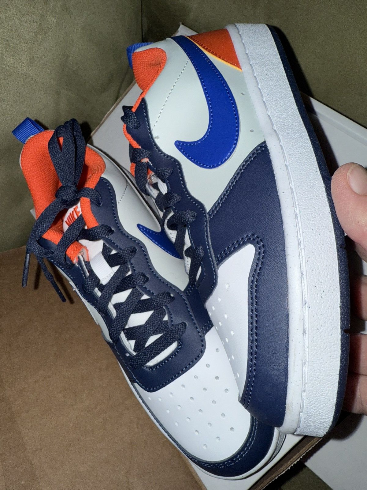 Nike Nike Court Borough Low! NEW! GS 5y Midnight Navy/Team Orange Size US 5 / EU 37 - 14 Thumbnail