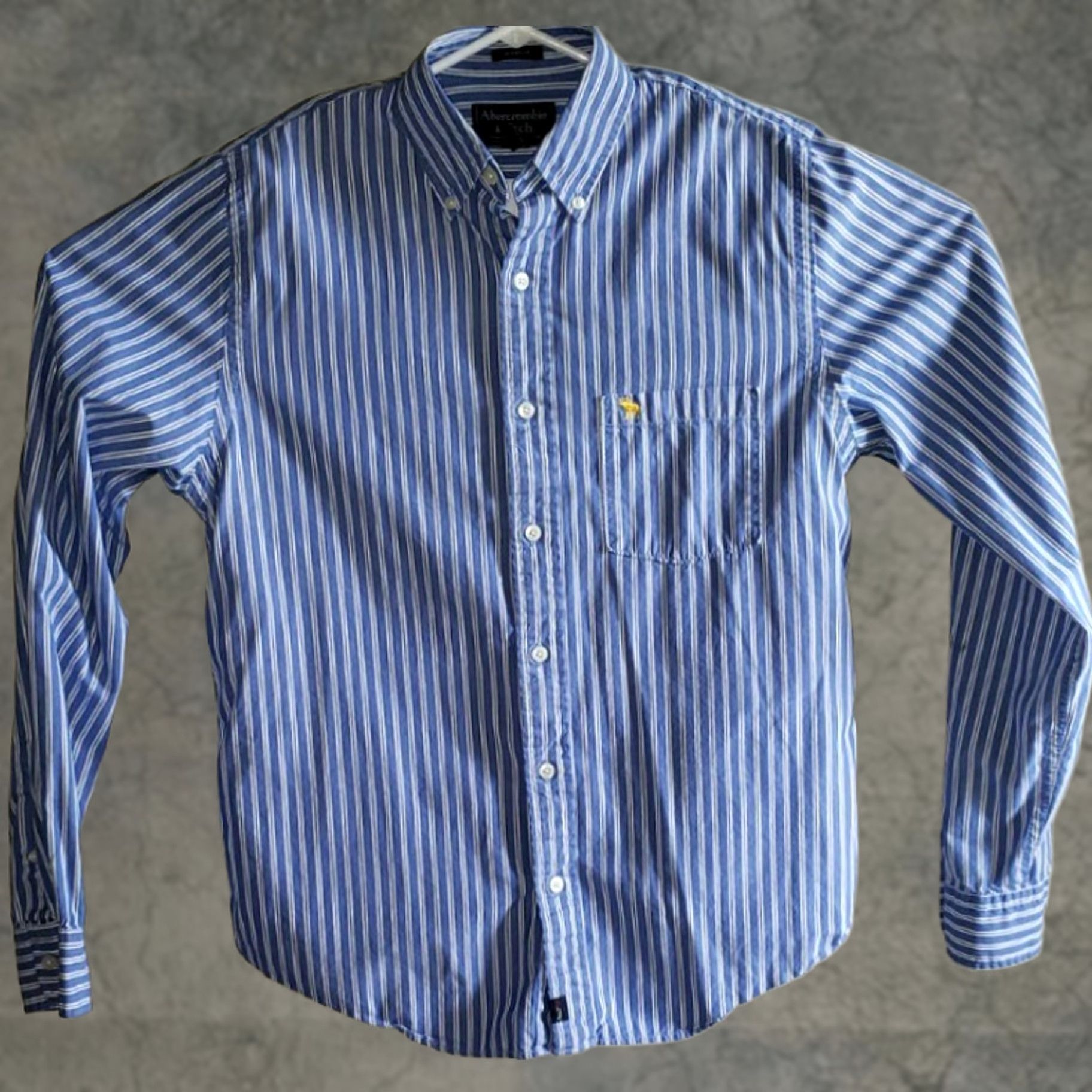 Abercrombie & Fitch Abercrombie & Fitch Shirt Men XL Blue/White Vertical Stripe Long Sleeve Button-Up Shirt Size XL Size US XL / EU 56 / 4 - 1 Thumbnail