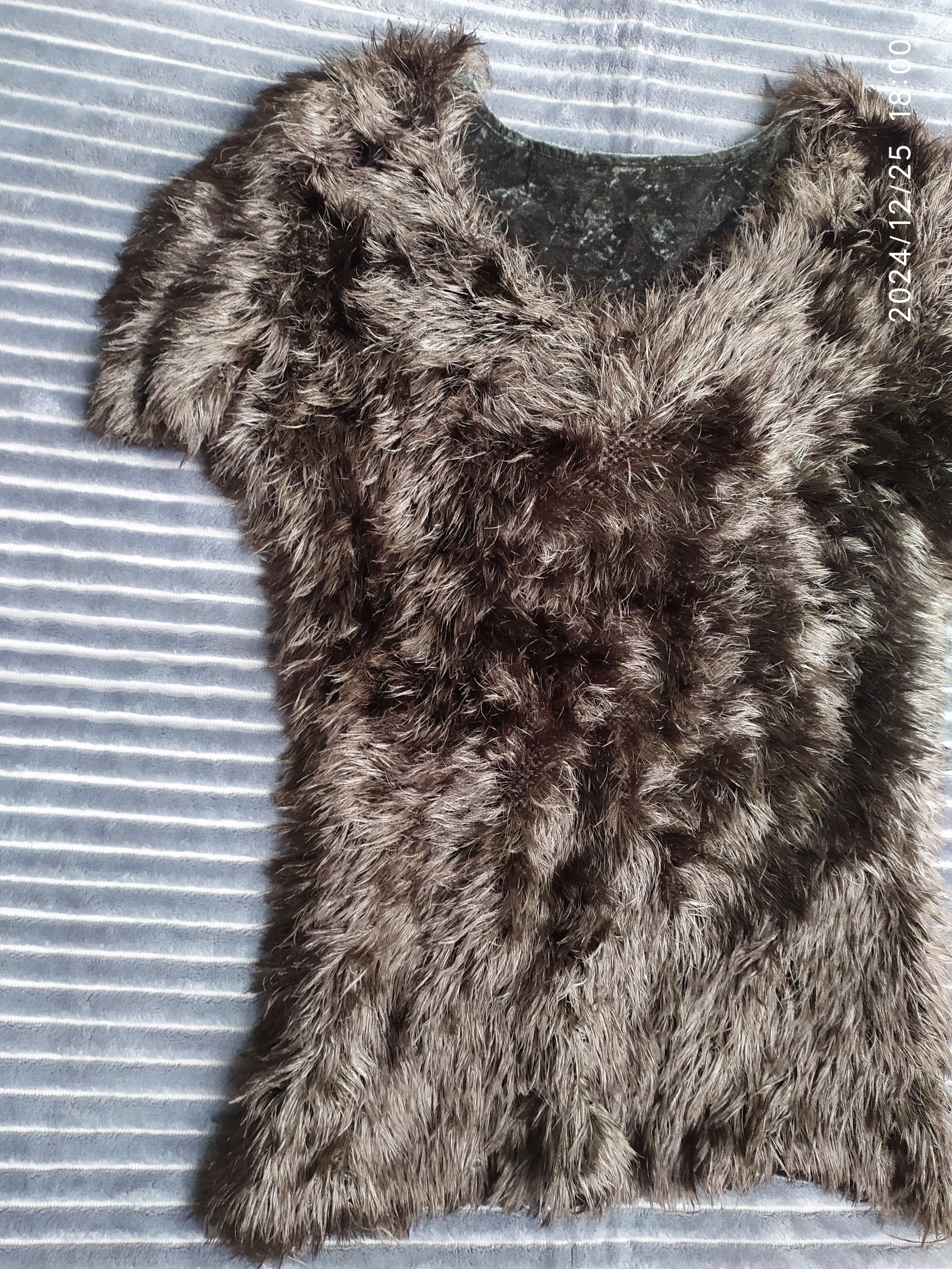 If Six Was Nine × Japanese Brand × Le Grande Bleu (L.G.B.) Japanese Fur Tshirt Size US S / EU 44-46 / 1 - 5 Thumbnail