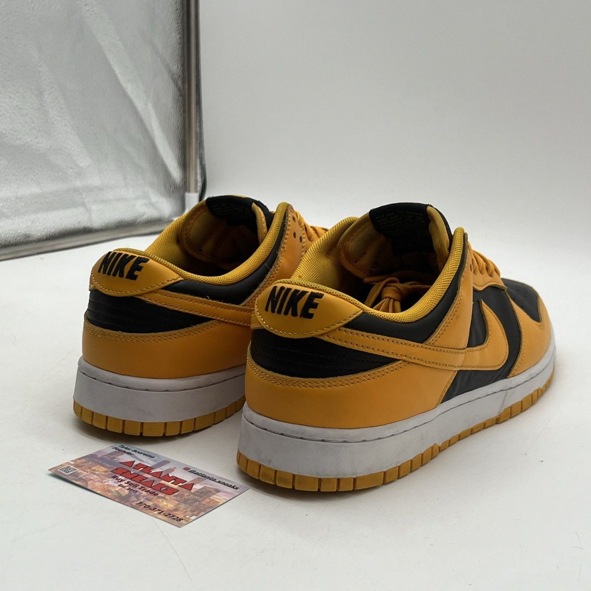 Nike Nike dunk low goldenrod Size US 12 / EU 45 - 5 Thumbnail