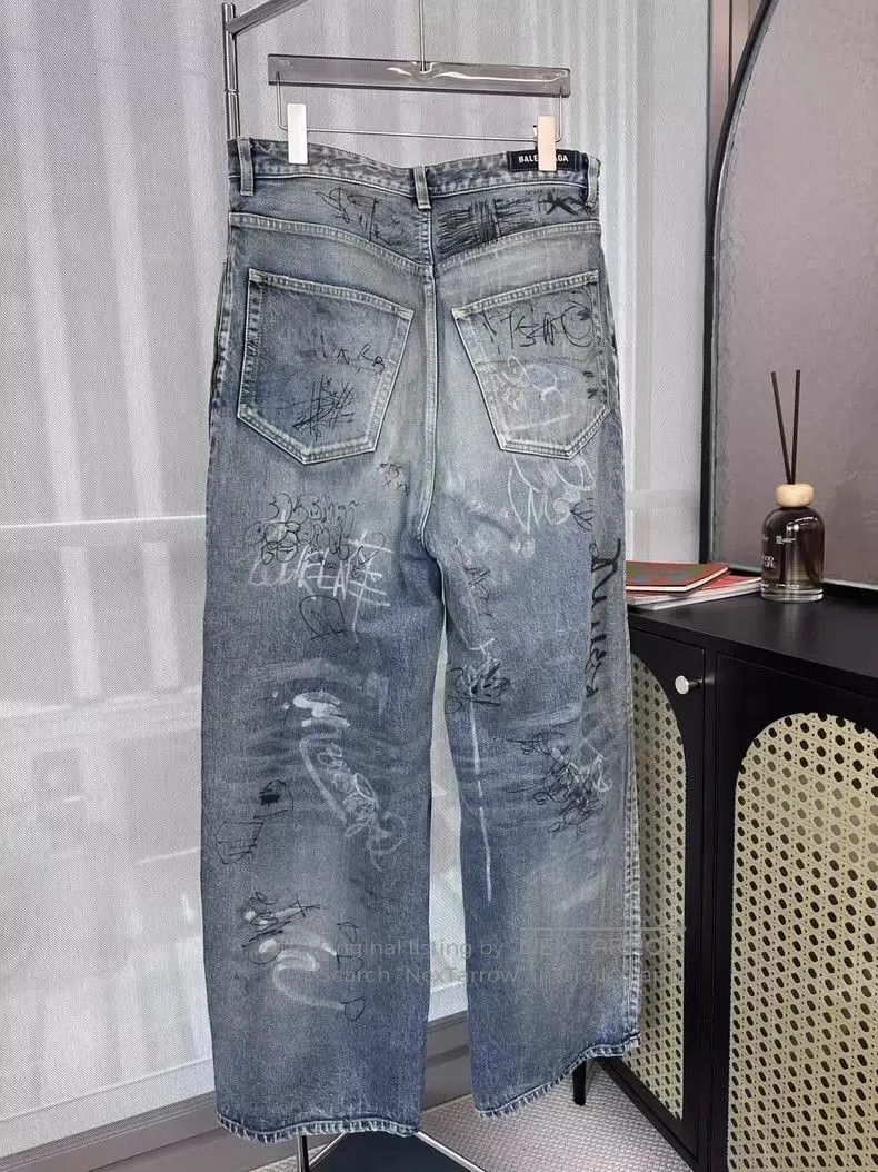 Balenciaga Balenciaga new blue hand. Size US 29 - 2 Thumbnail