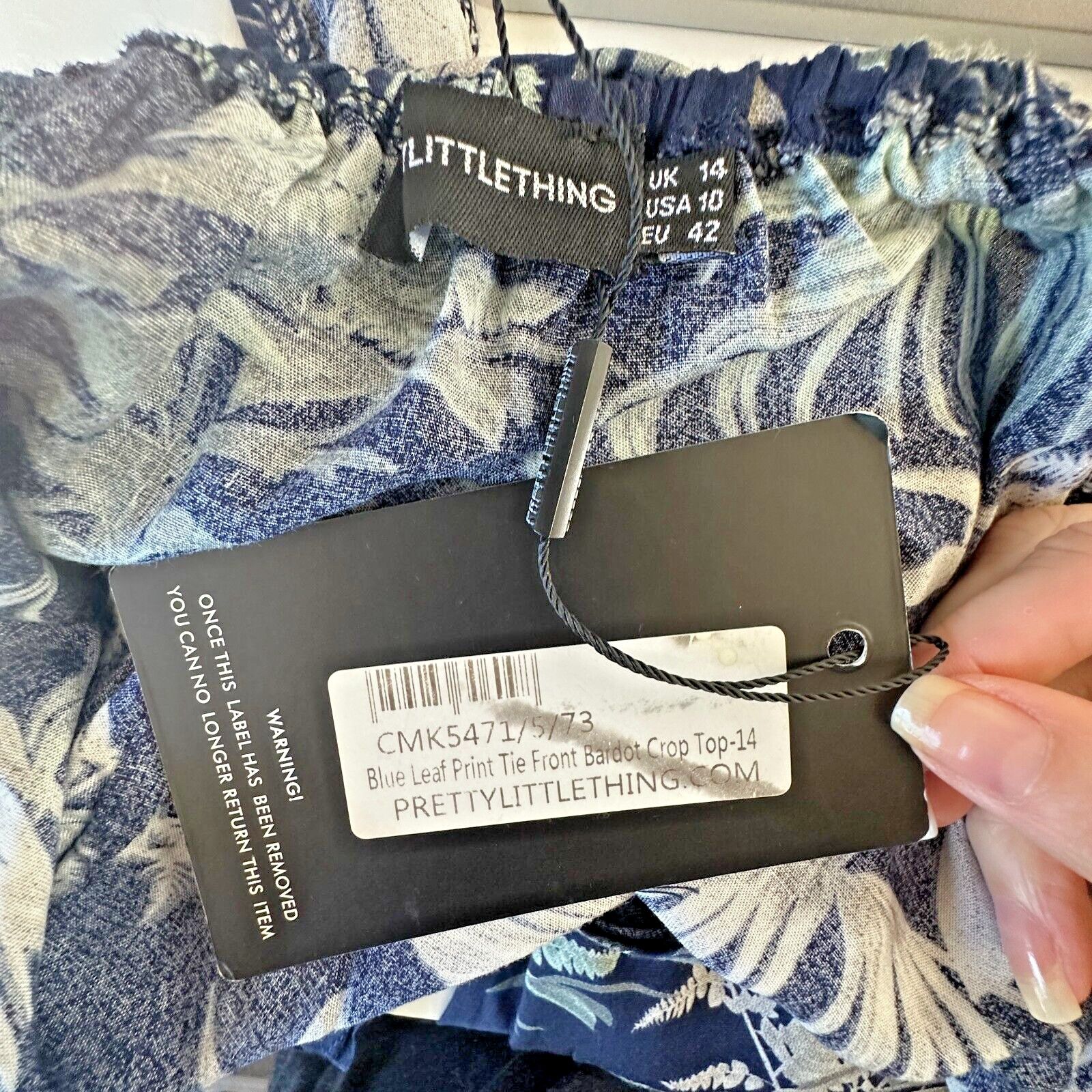 Other NWT PrettyLittleThing Blue Print Tie Bell Sleeve Crop10 Size L / US 10 / IT 46 - 6 Thumbnail