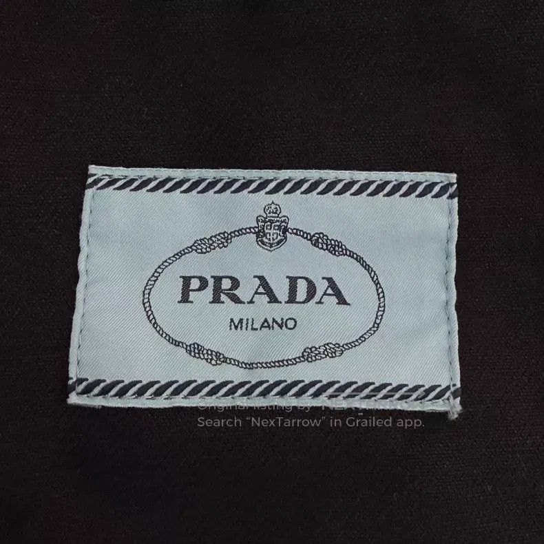 Prada Prada Black washed triangle sleeveless denim jacket Size XS / US 0-2 / IT 36-38 - 5 Thumbnail