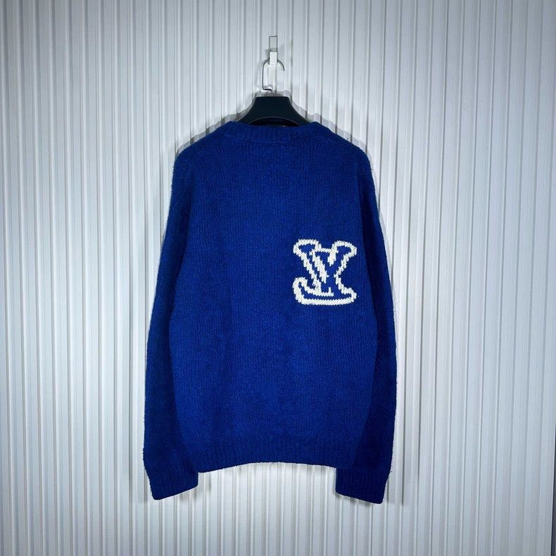 Louis Vuitton Louis Vuitton Blue teddy sweater 2501-Nextarrow Size US XL / EU 56 / 4 - 2 Thumbnail