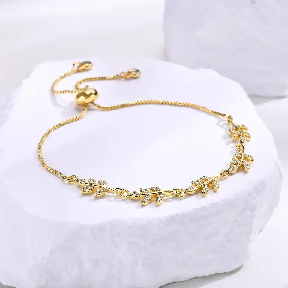 Other Glamour Leaf Charm Bracelet Size ONE SIZE - 1 Thumbnail