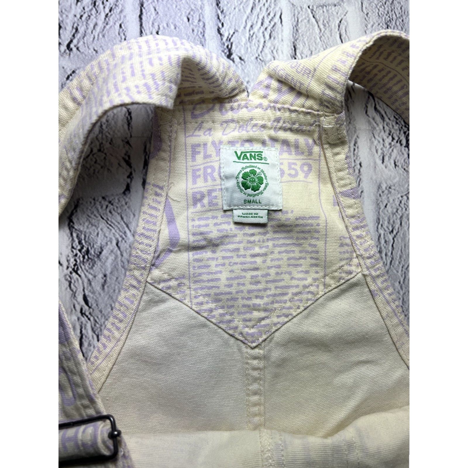 Vans VANS Overalls Pants Women S Cream Jeans 28.5” Inseam Small Surfer Newspaper Purple Size 28" / US 6 / IT 42 - 8 Thumbnail