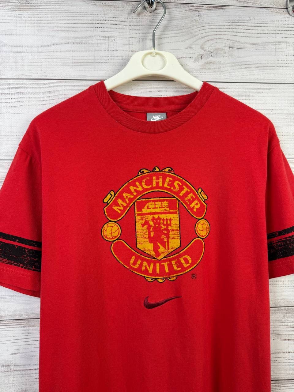 Nike VINTAGE NIKE MANCHESTER UNITED TEE Size US L / EU 52-54 / 3 - 2 Thumbnail