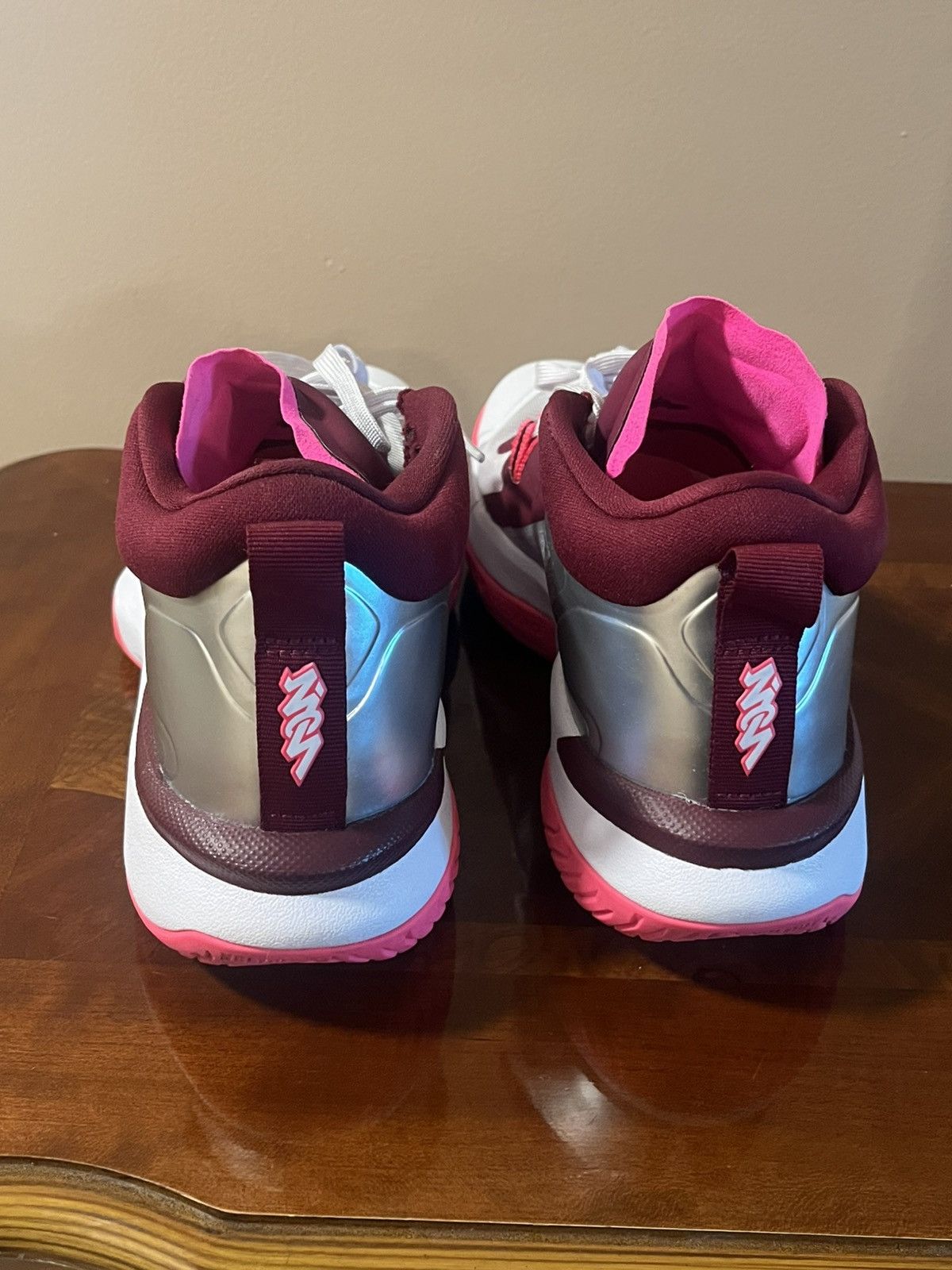 Jordan Brand Jordan Zion 1 Marion color way mens 8.5 Size US 8.5 / EU 41-42 - 5 Thumbnail