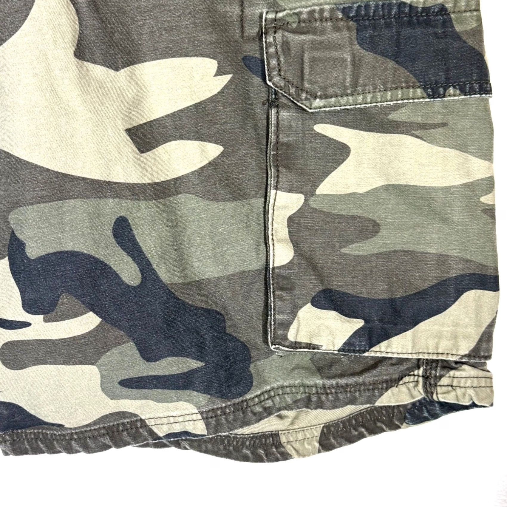 Vintage VINTAGE Lincoln Outfitters Cargo Shorts Mens 42 Green Camo 100 Percent Cotton Utility Size US 42 / EU 58 - 5 Thumbnail