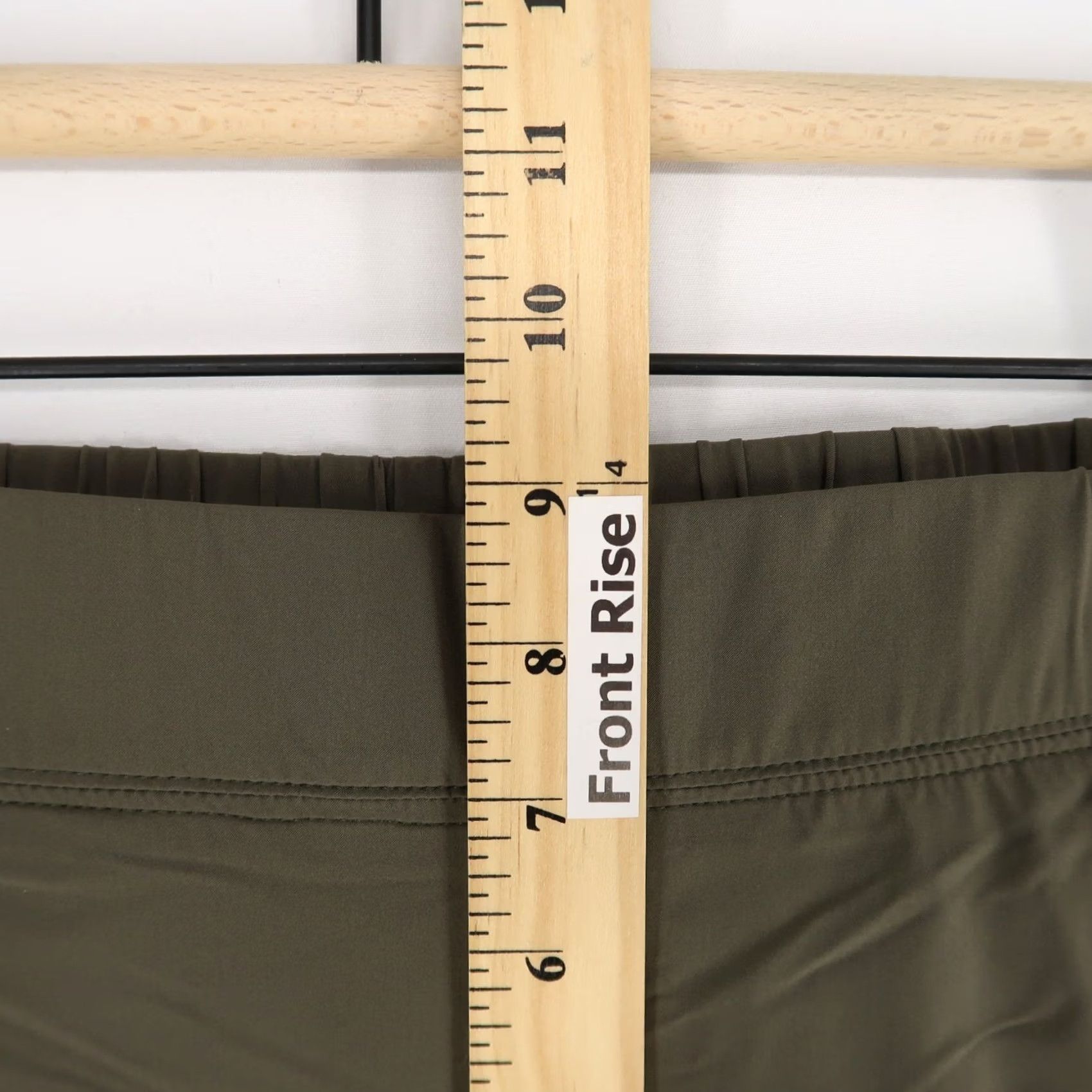 Nike - Keywords: "Nike Bliss," "Woven Pants," "Women," "S," "Green," "Dri Fit," "Elastic Waist," "Joggers," "Activewear," "Casual Size 28" / US 6 / IT 42 - 5 Thumbnail