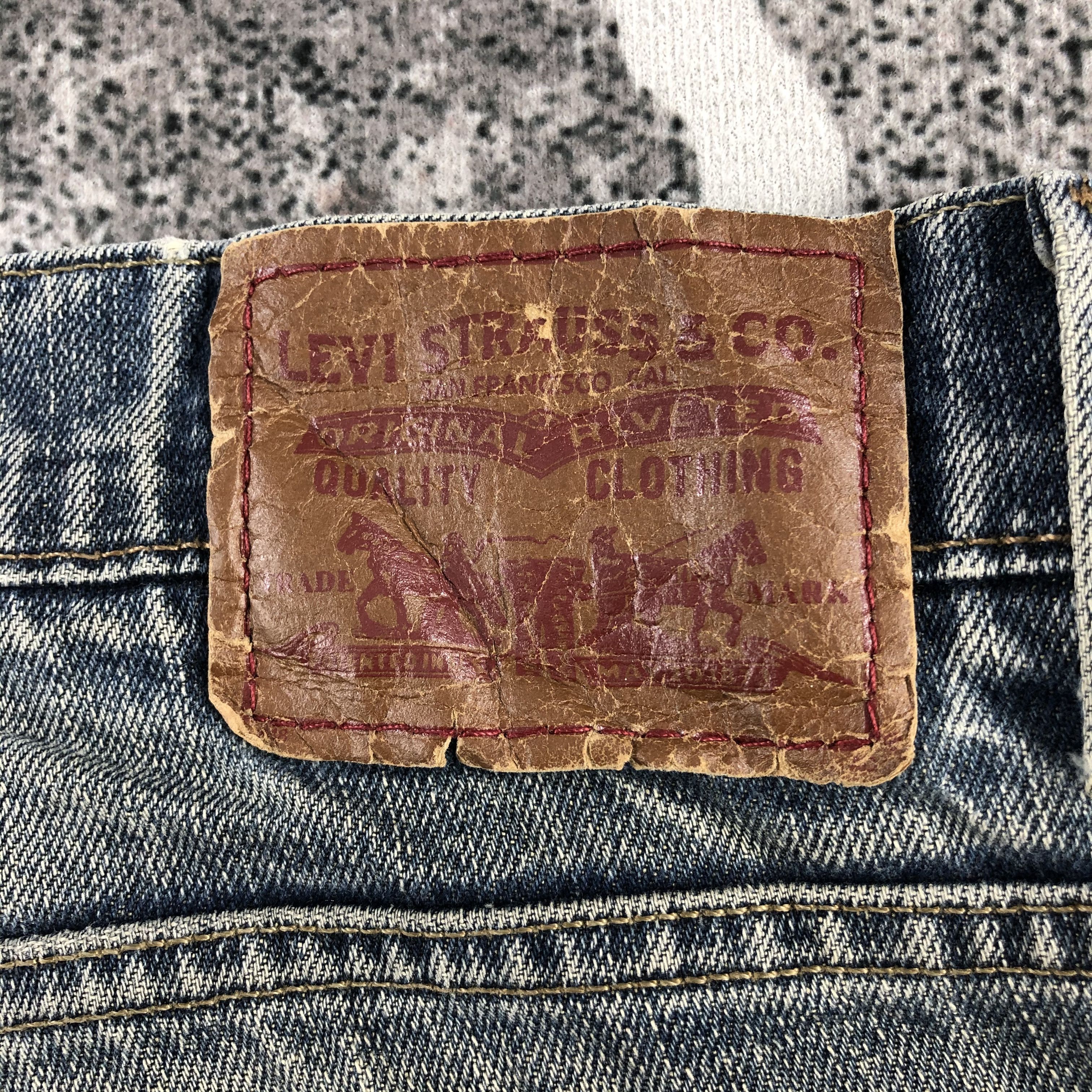 Levi's Vintage Levis 511 Jeans Distress Denim KJ989 Size US 34 / EU 50 - 5 Thumbnail