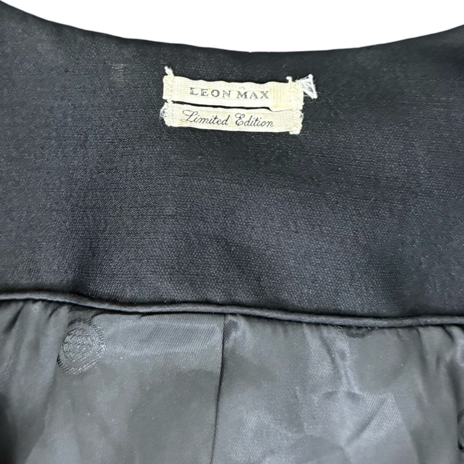Other Leon Max Limited Edition Black Hook Eye Blazer Size M Lined Size M / US 6-8 / IT 42-44 - 5 Thumbnail