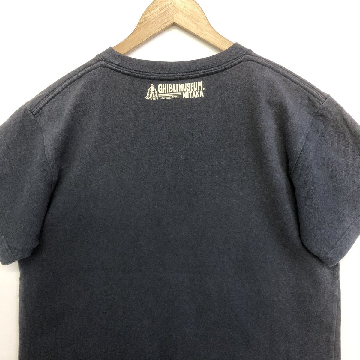 Anime VINTAGE GHIBLI MUSEUM MITAKA ANIME TSHIRT Size US M / EU 48-50 / 2 - 10 Thumbnail