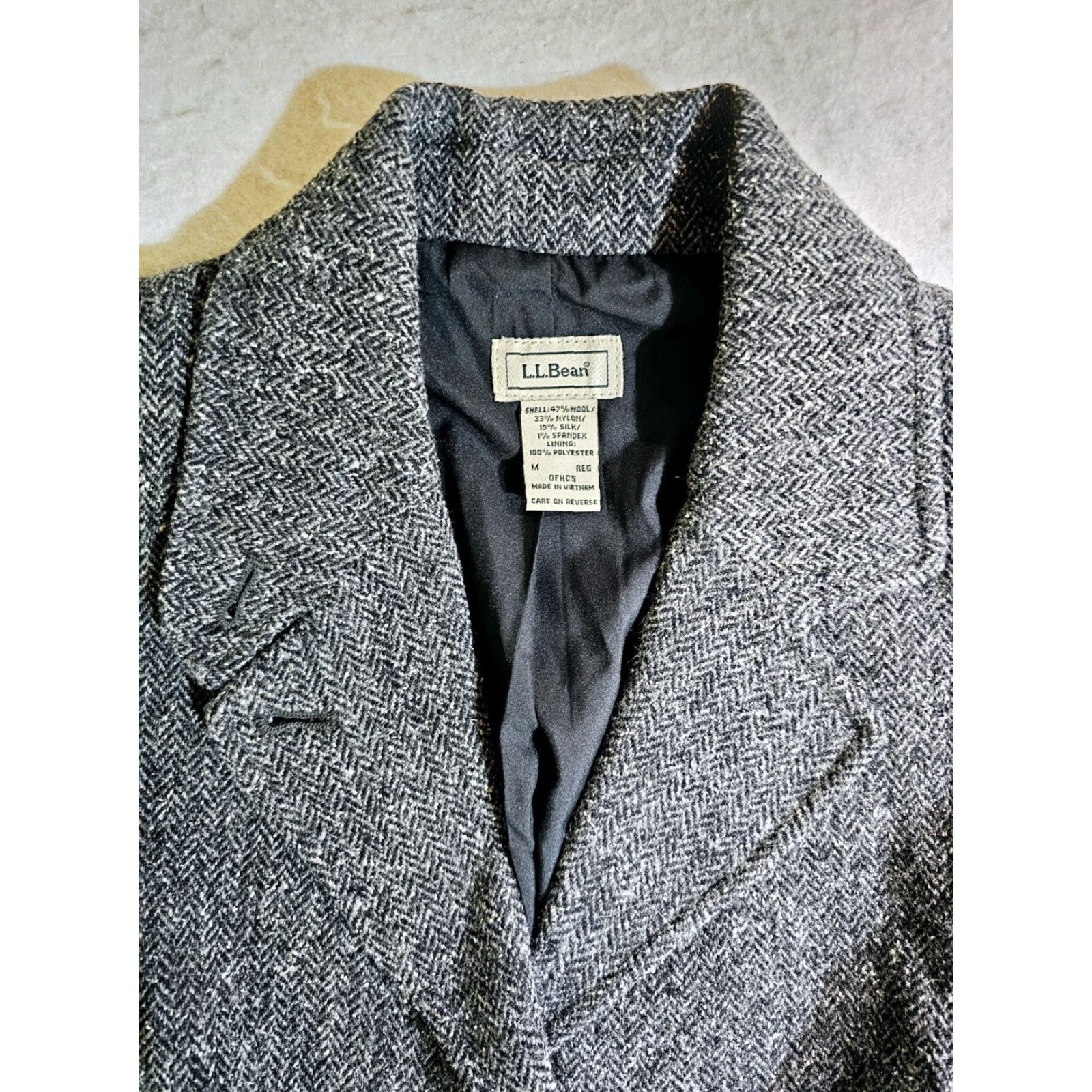 Vintage VINTAGE L.L. Bean Blazer Women’s Wool Blend 3-Button Gray Regular M Short Sleeve Long Sleeve Coat/Blazer Style 90s Century? Size M / US 6-8 / IT 42-44 - 3 Thumbnail