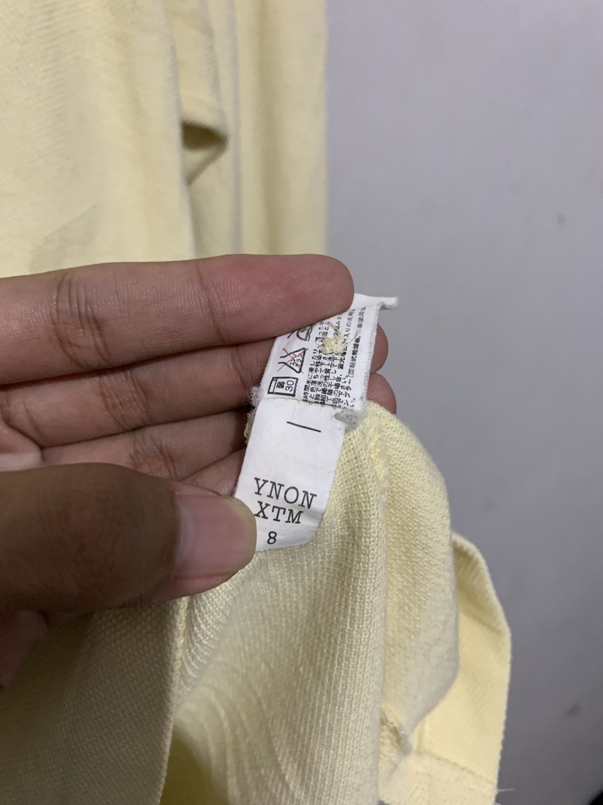 Fred Perry Crewneck Longsleeve Fred Perry Young Yellow Japan L (75x50) Size US L / EU 52-54 / 3 - 6 Thumbnail
