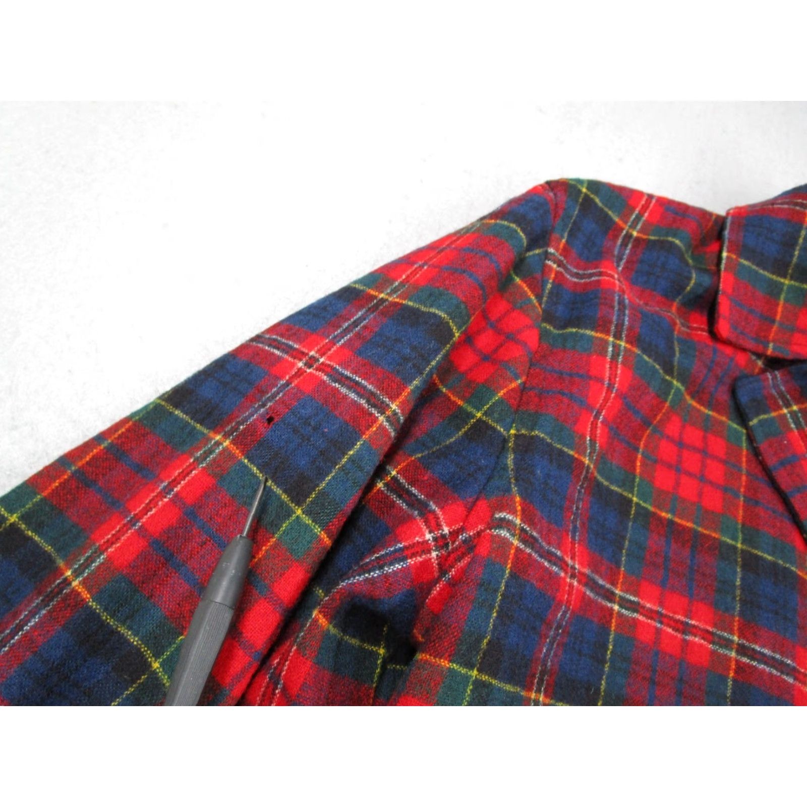 Pendleton VINTAGE Pendleton Jacket Mens Medium Blue Plaid Wool Button Up Shacket with Pockets - Made in USA 80s Western Theme Mens Size US M / EU 48-50 / 2 - 5 Thumbnail