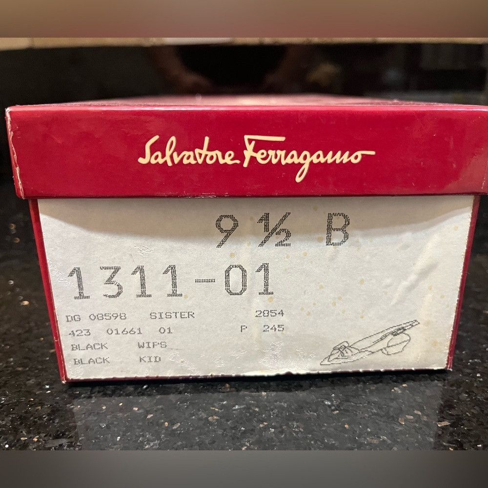 Salvatore Ferragamo Salvatore Ferragamo Black Croc Textured Heels Size US 9.5 / IT 39.5 - 8 Thumbnail