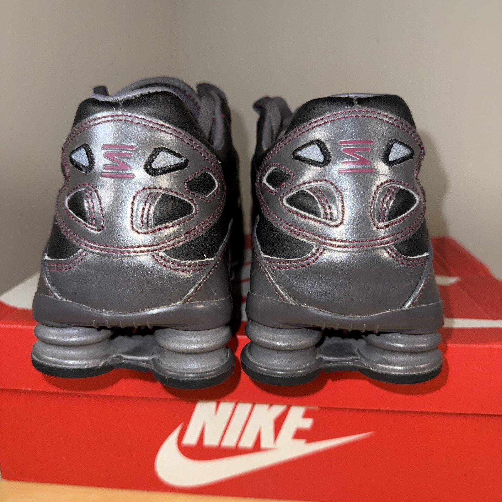 Nike Nike Shox Leather Men’s Size 13 From Vintage 2006. Rep Box Size US 13 / EU 46 - 5 Thumbnail